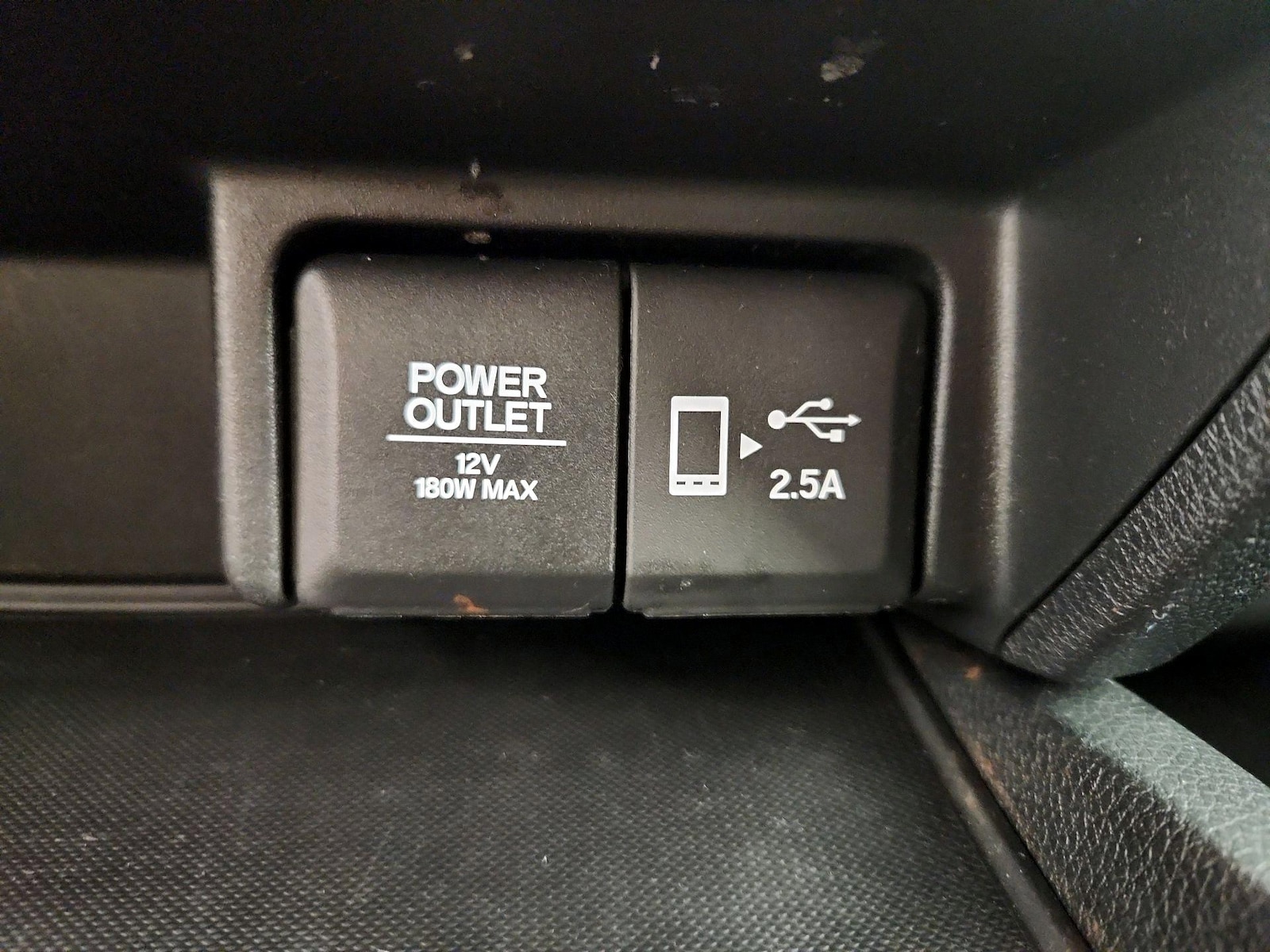 2021 Honda Pilot EX-L - Photo 17