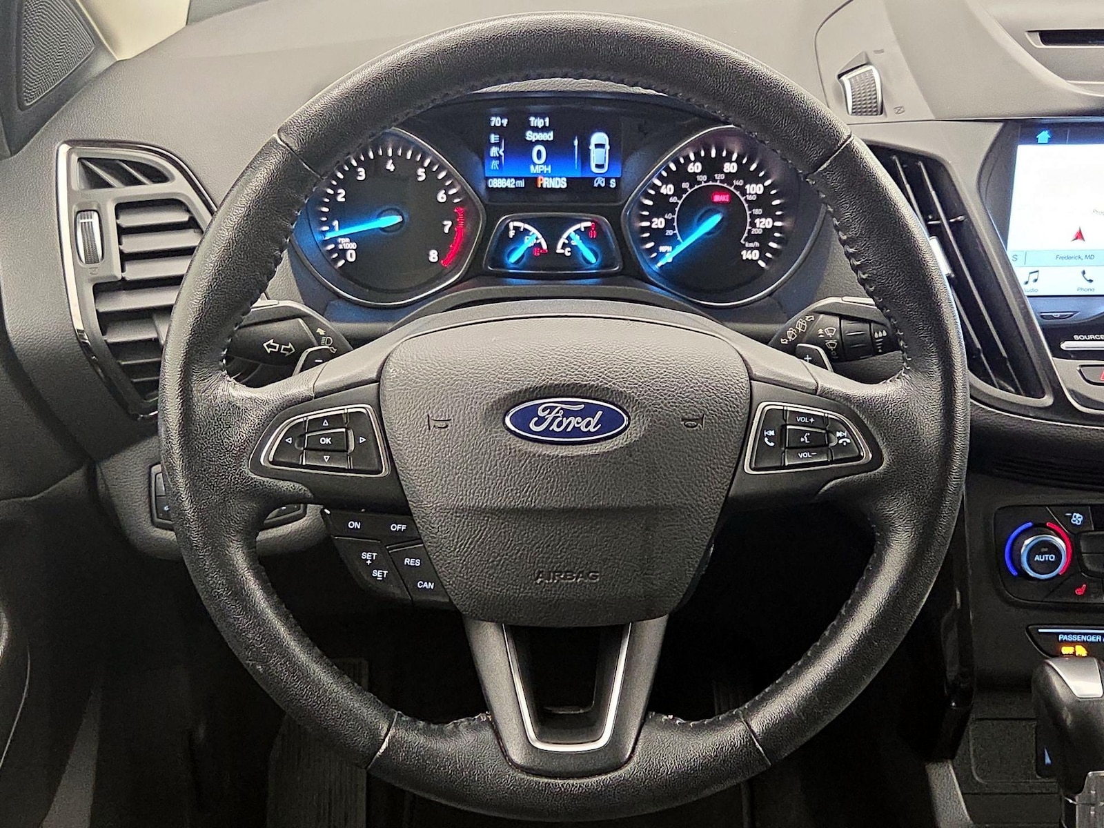 2017 Ford Escape Titanium - Photo 11