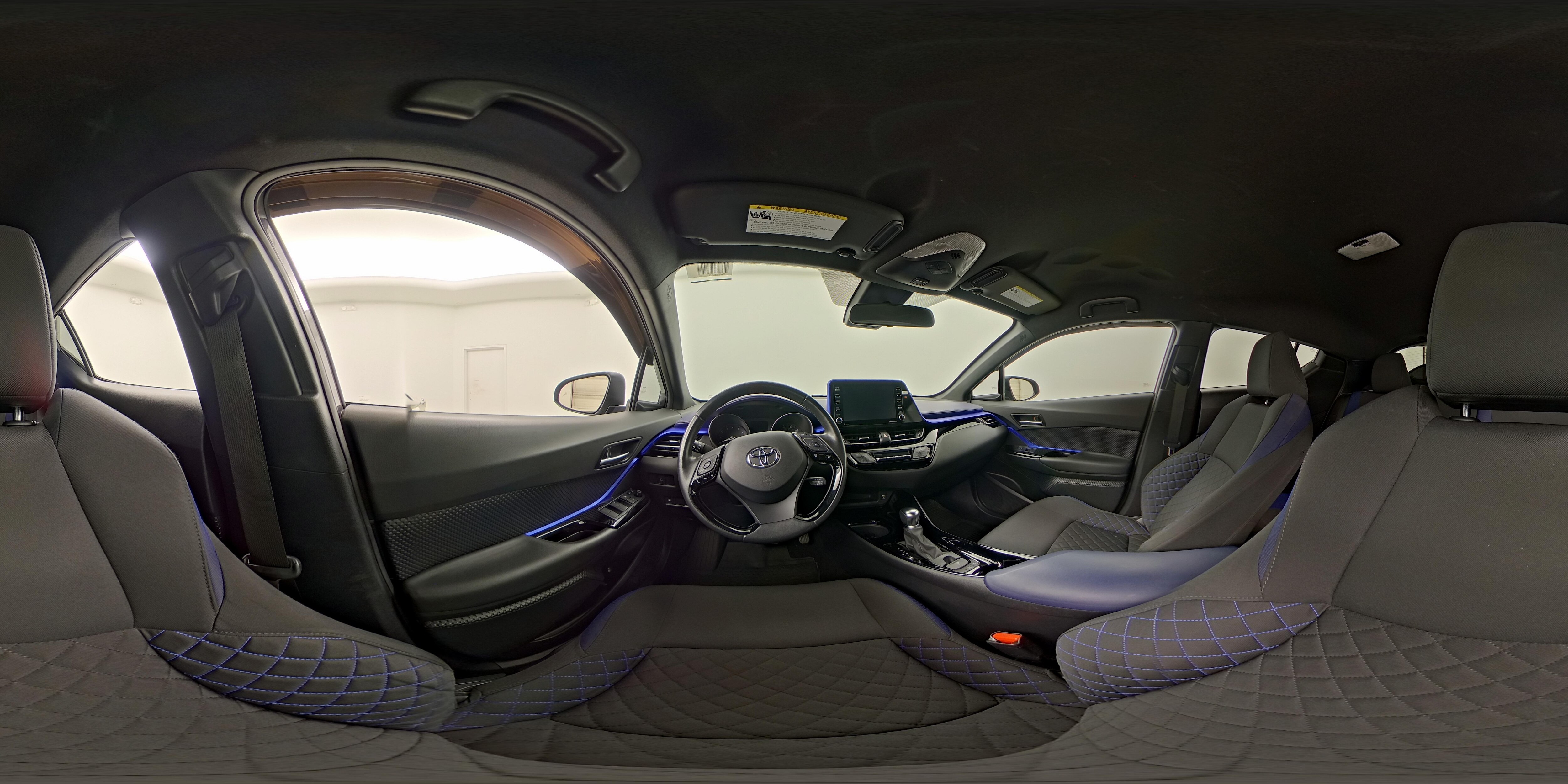 2021 Toyota C-HR XLE - Photo 27