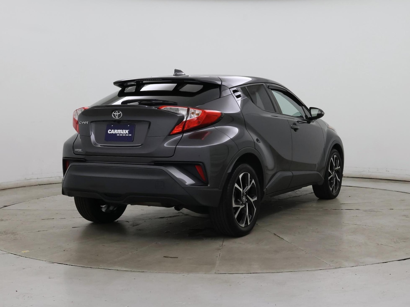 2021 Toyota C-HR XLE - Photo 9