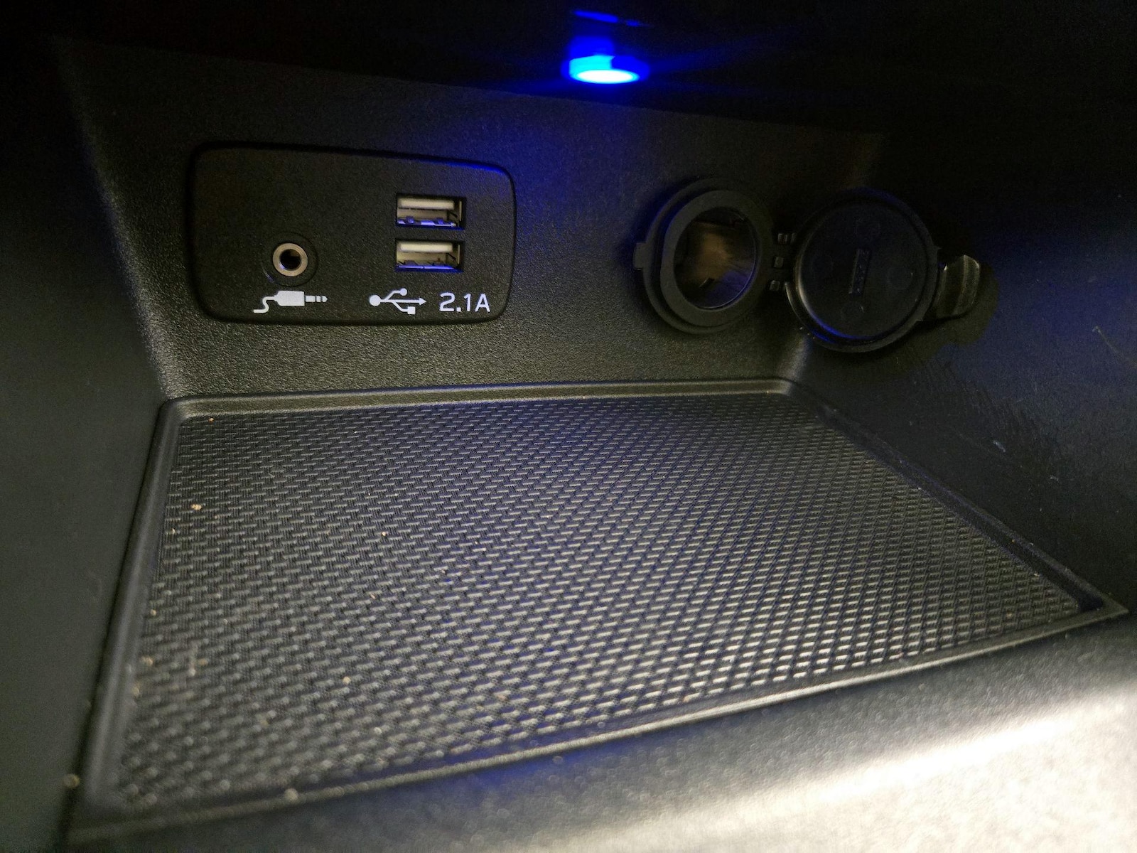 2022 Subaru Forester Limited - Photo 20