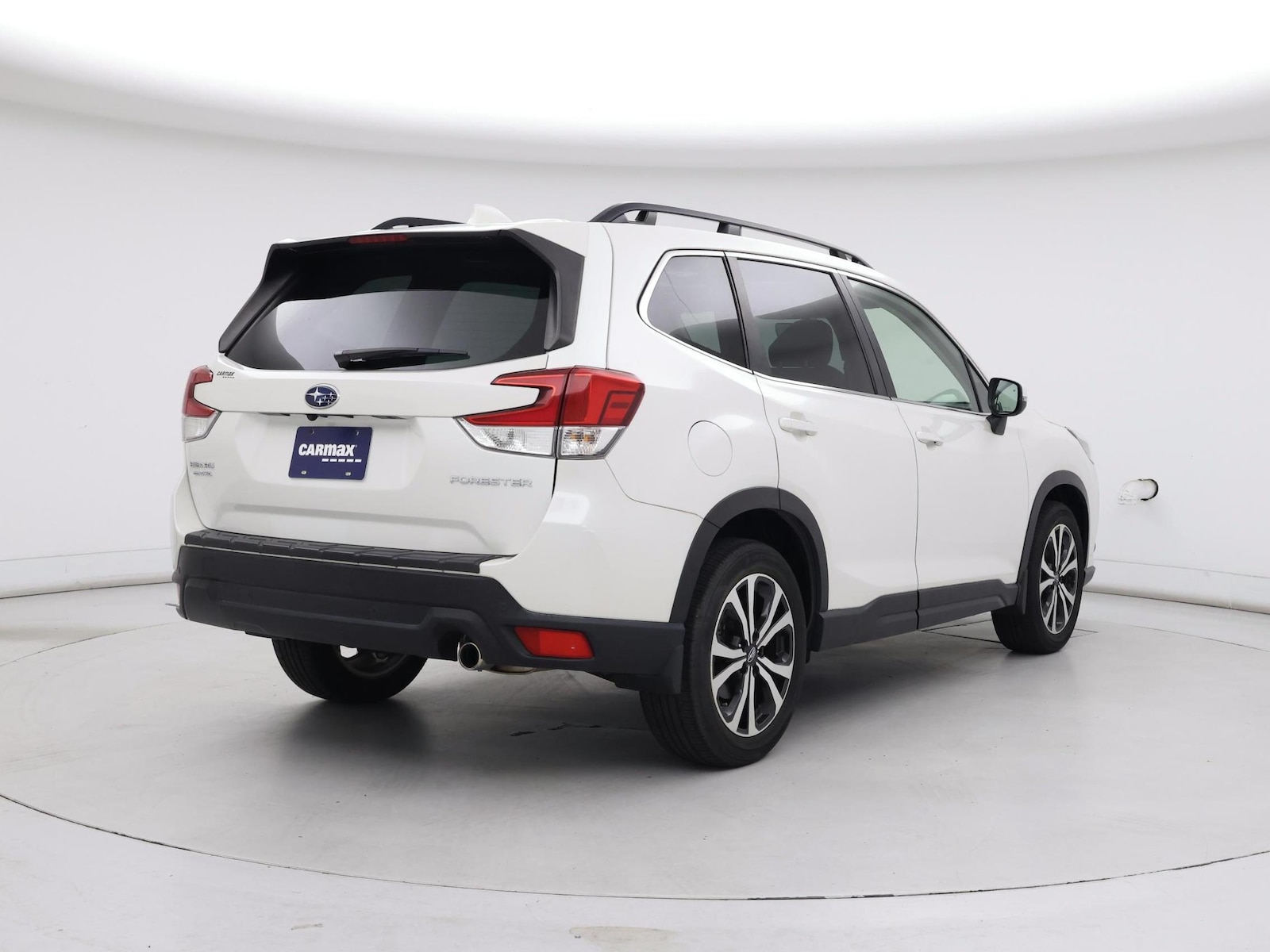 2022 Subaru Forester Limited - Photo 9