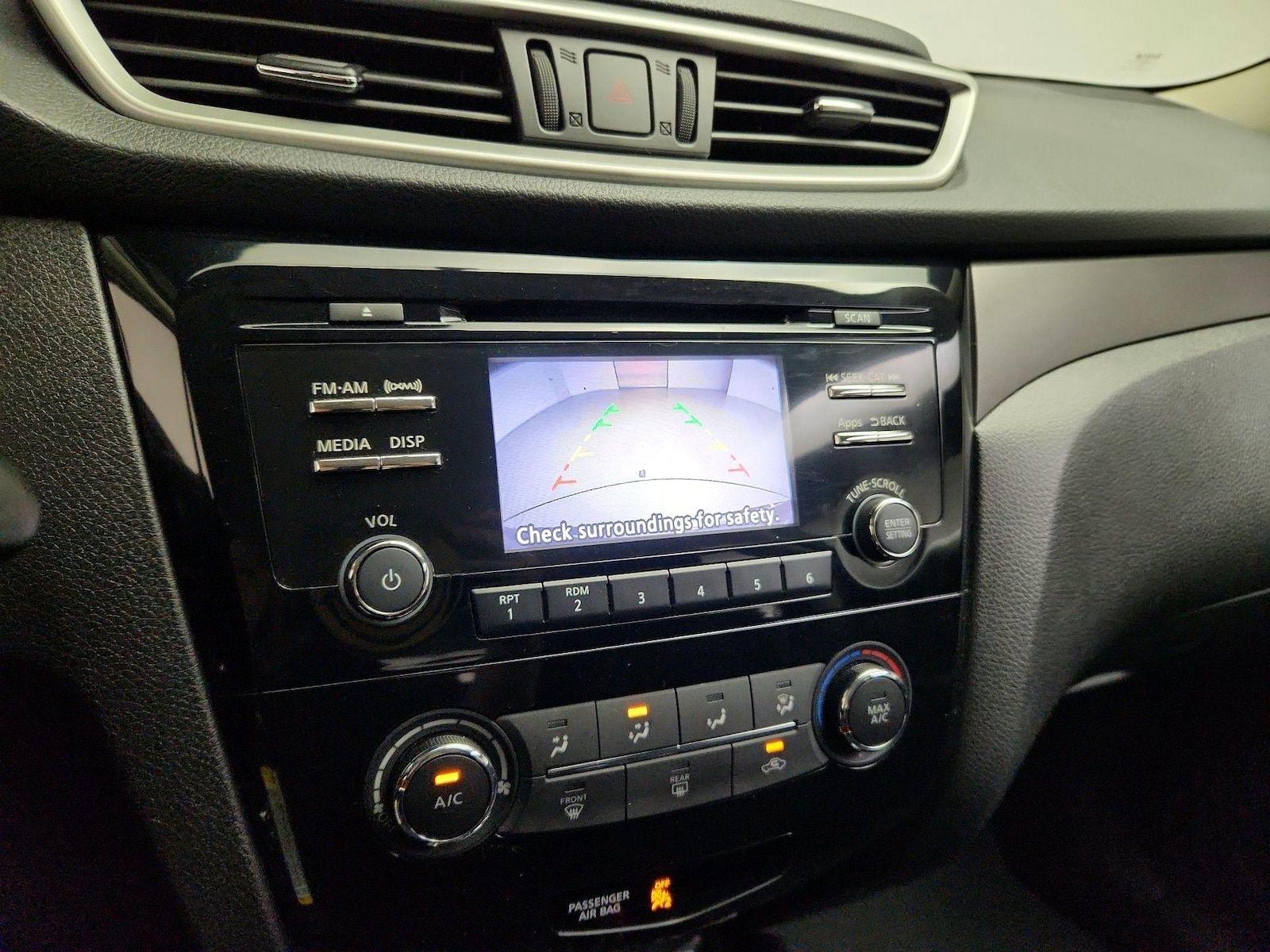 2016 Nissan Rogue S - Photo 15