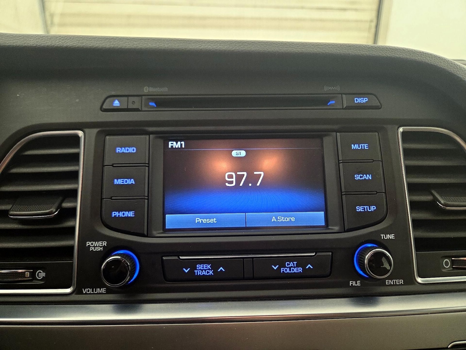 2015 Hyundai Sonata SE - Photo 17