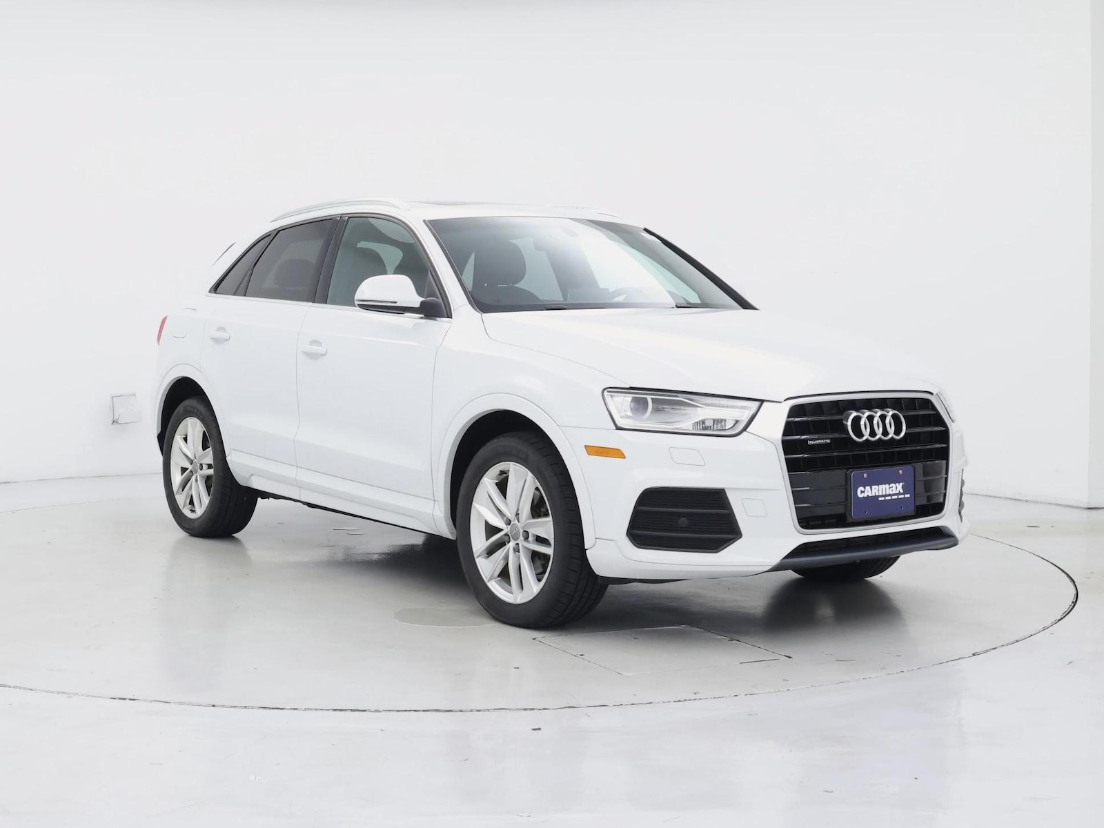2016 Audi Q3 Premium Plus - Photo 2
