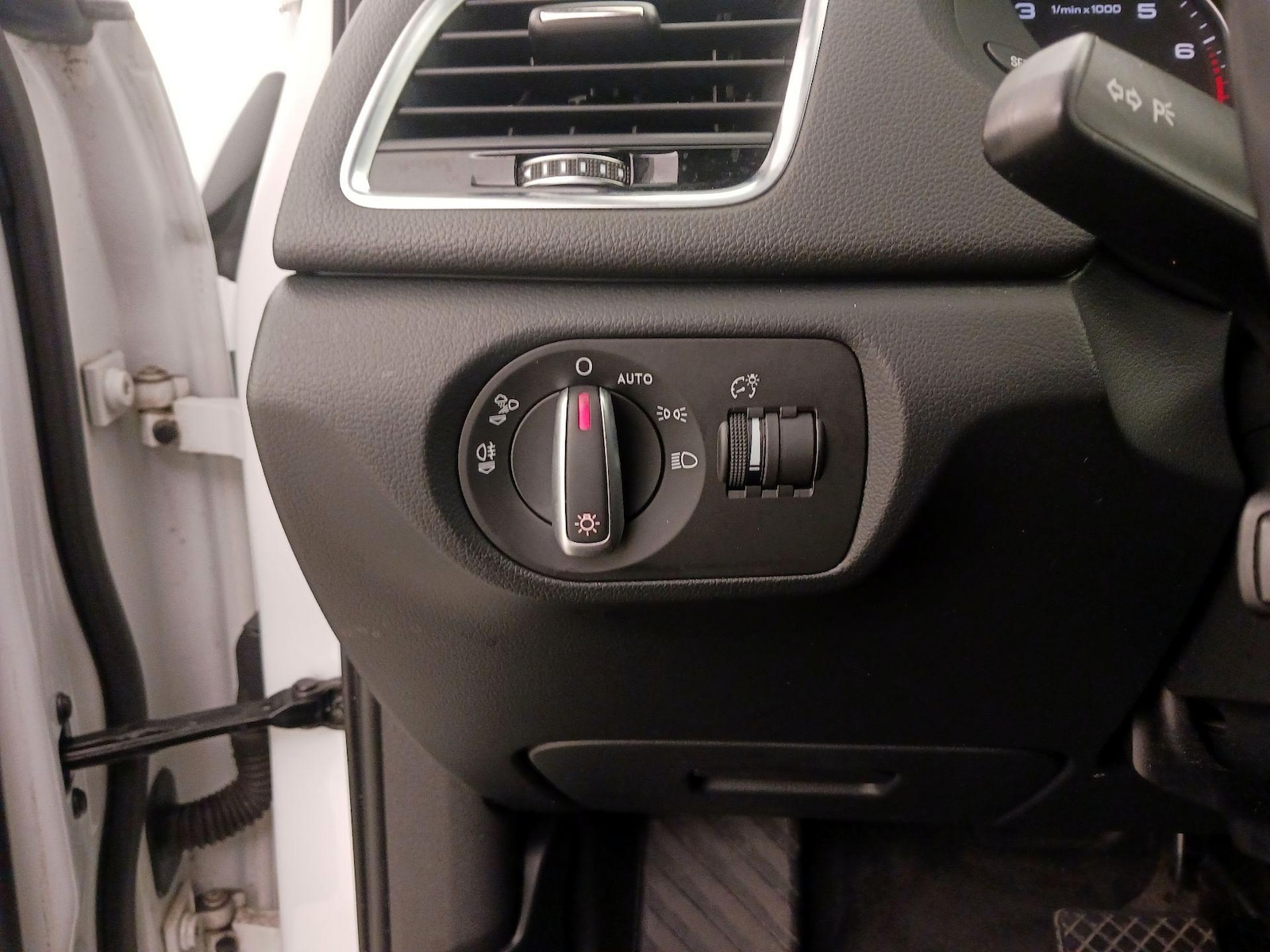2016 Audi Q3 Premium Plus - Photo 14