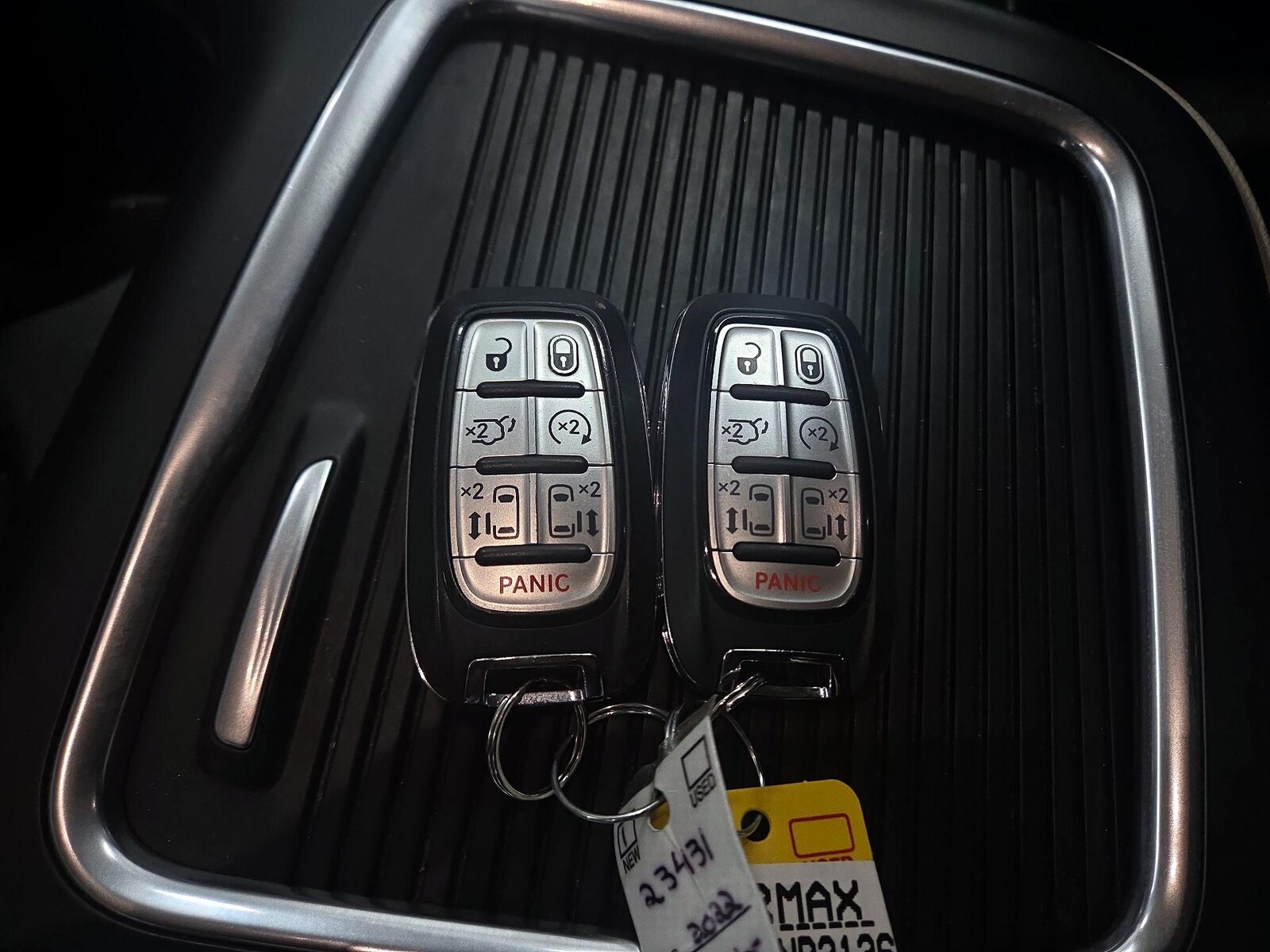2022 Chrysler Pacifica Hybrid Touring L - Photo 24