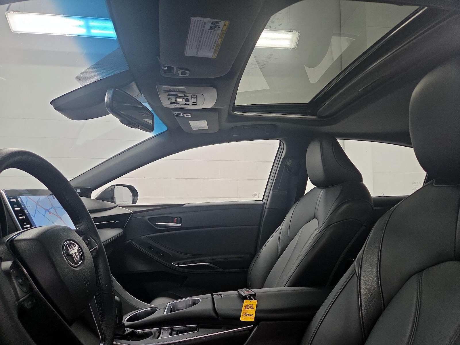 Sunroof(s) & Overhead Airbags