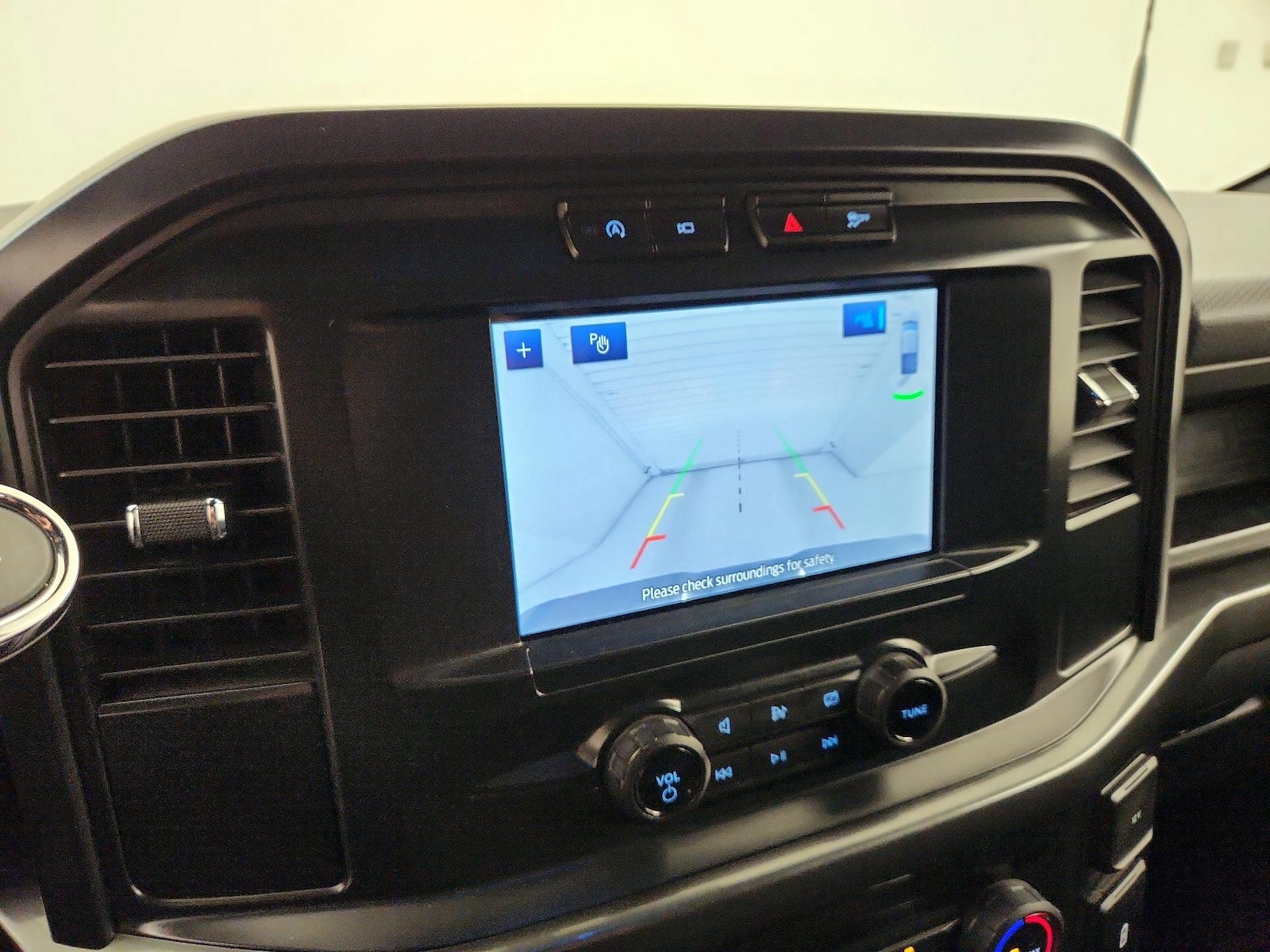 2022 Ford F-150 XL - Photo 16