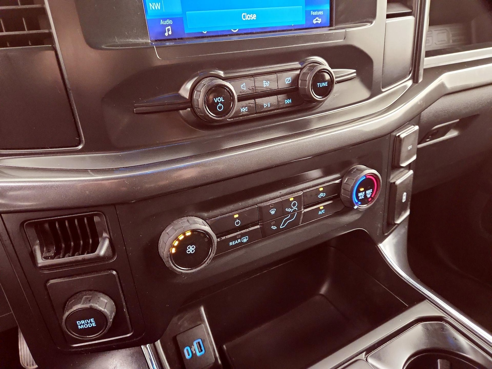 2022 Ford F-150 XL - Photo 18