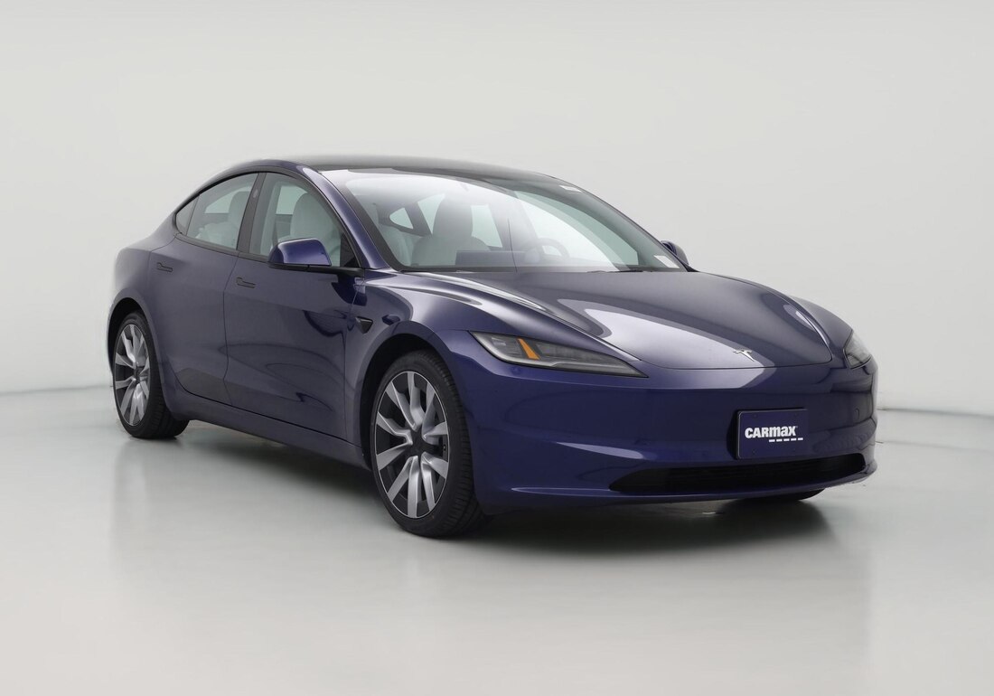2024 Tesla Model 3 Long Range Rear-Wheel Drive in Blue — CarMax photo