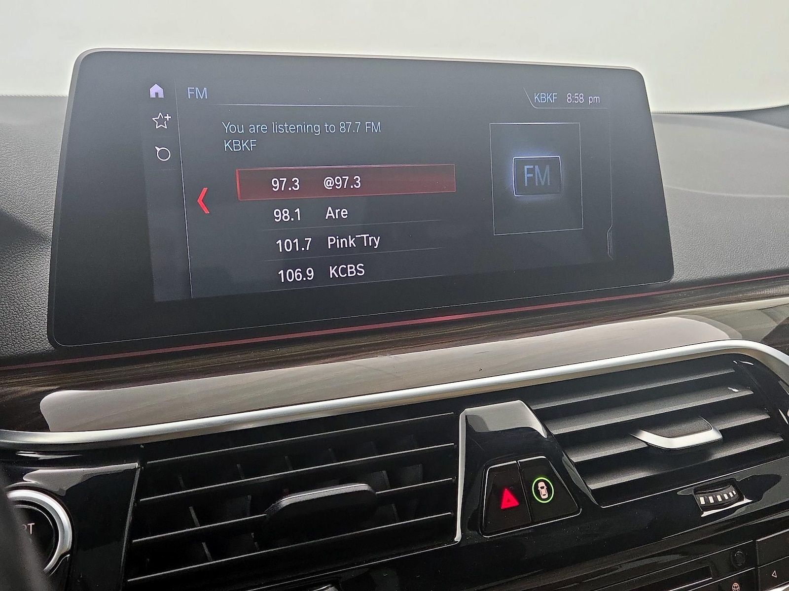 2019 BMW 5 Series 530i - Photo 17