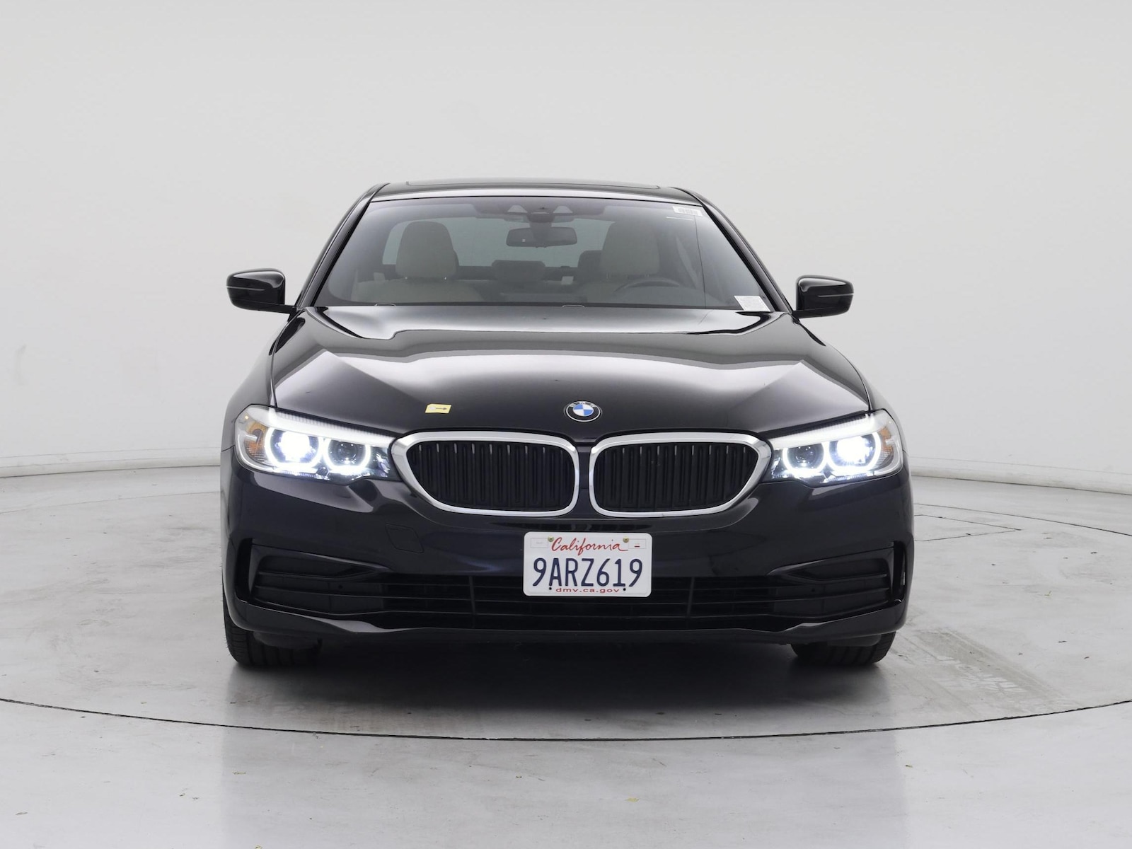 2019 BMW 5 Series 530i - Photo 6