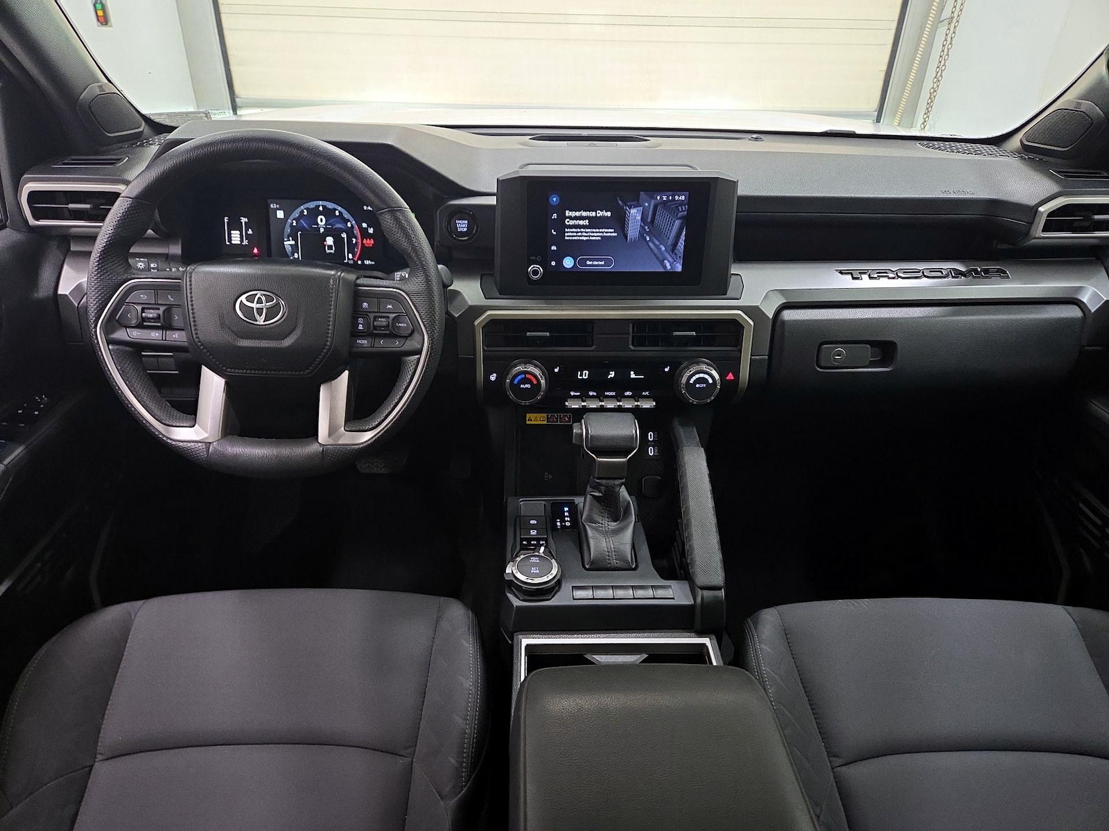 2024 Toyota Tacoma SR5 - Photo 10