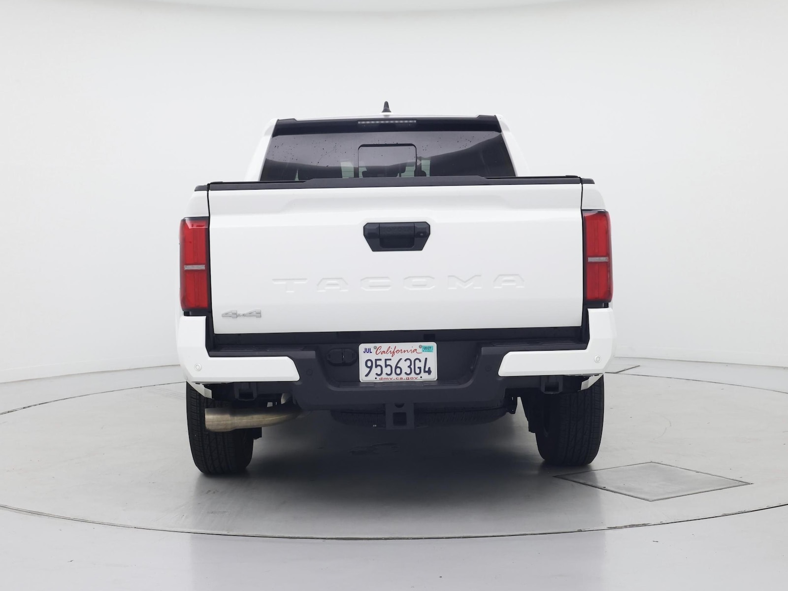 2024 Toyota Tacoma SR5 - Photo 7