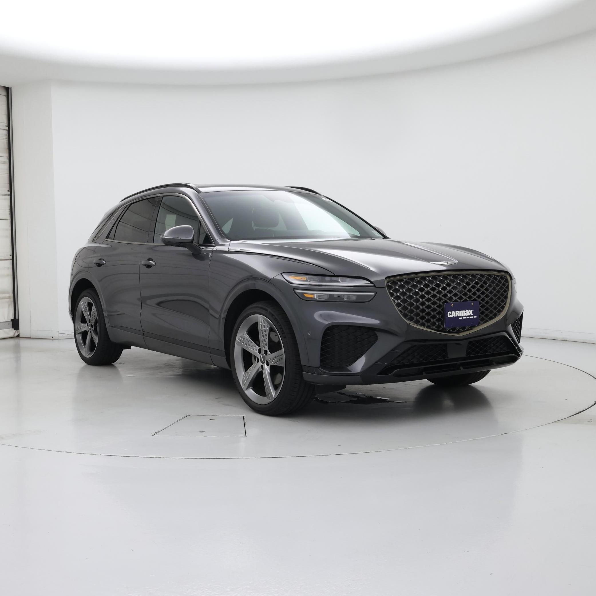 Gray 2022 Genesis GV70   Automatic