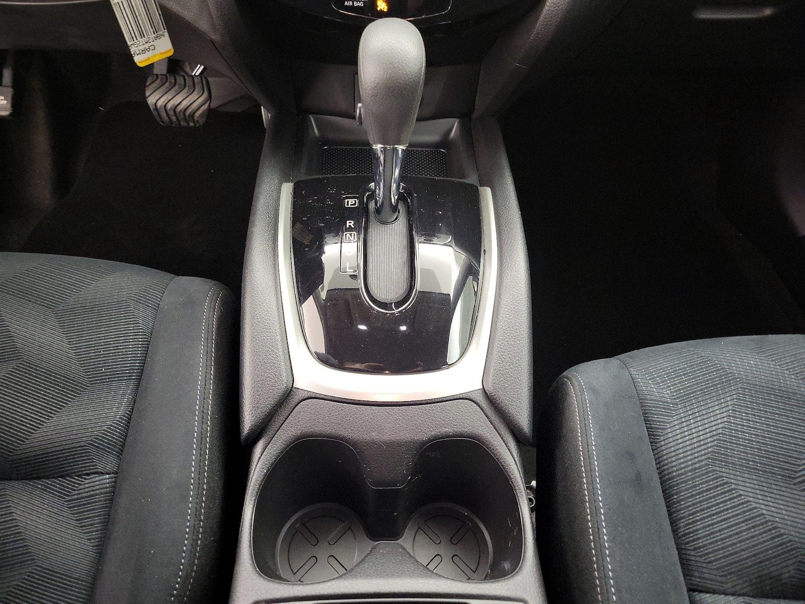 2016 Nissan Rogue S - Photo 18