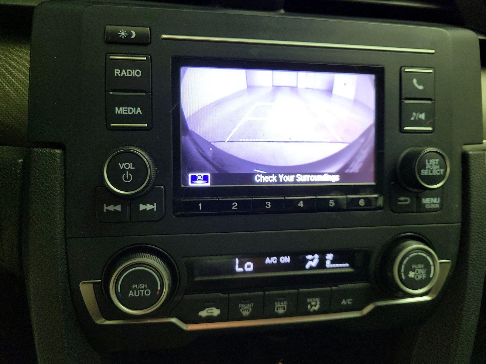 2019 Honda Civic LX - Photo 15