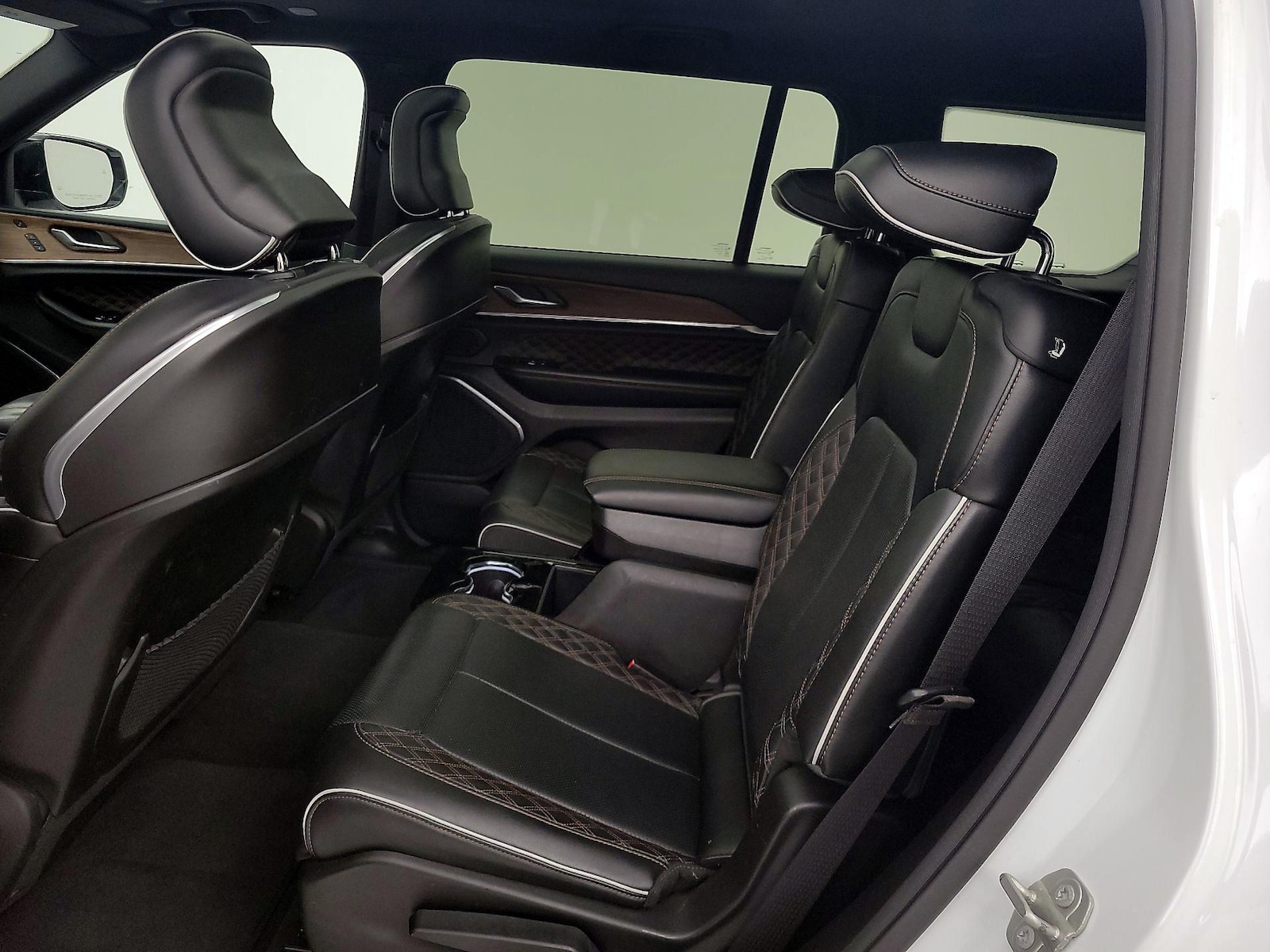 Rear Air Conditioning