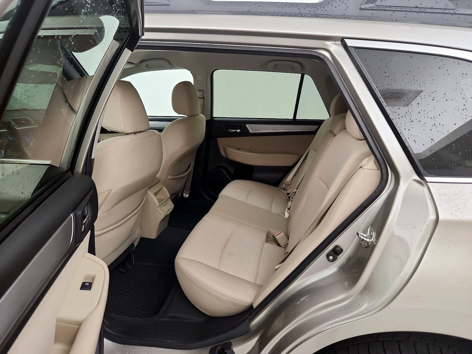 2019 Subaru Outback Premium - Photo 20