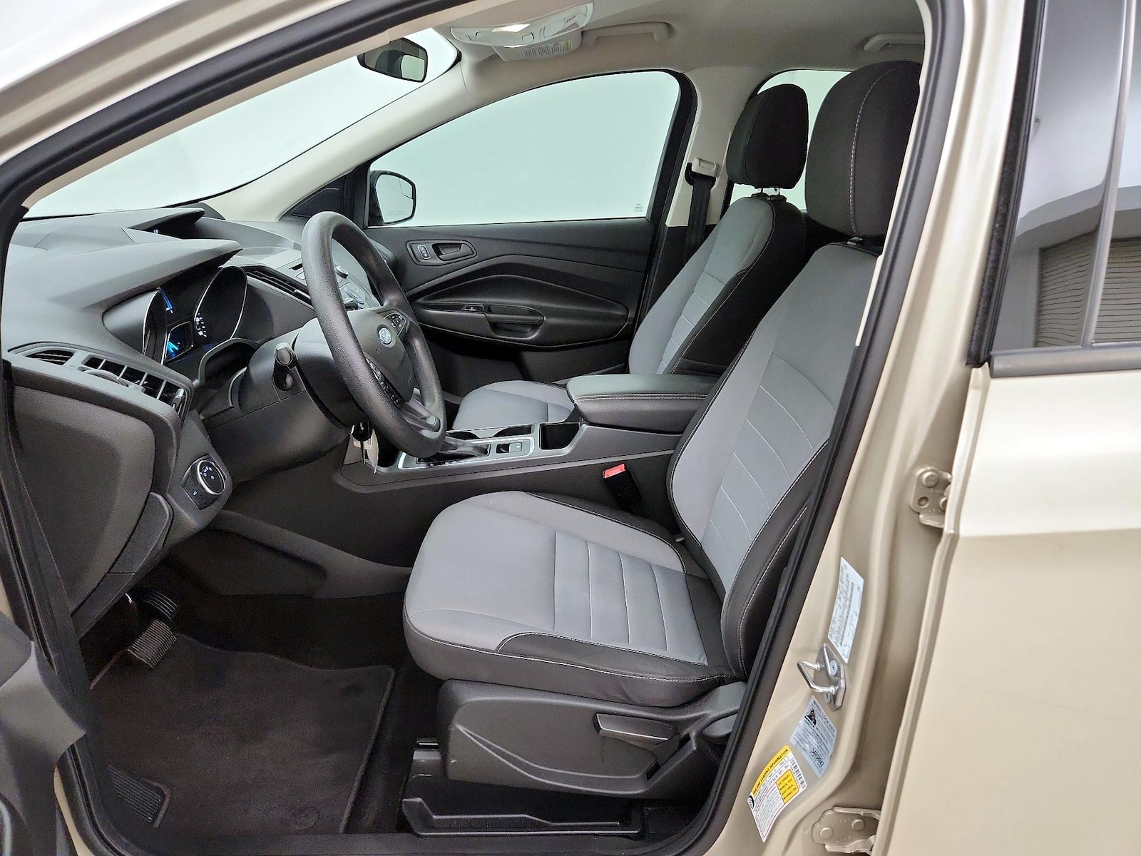 2017 Ford Escape S - Photo 12