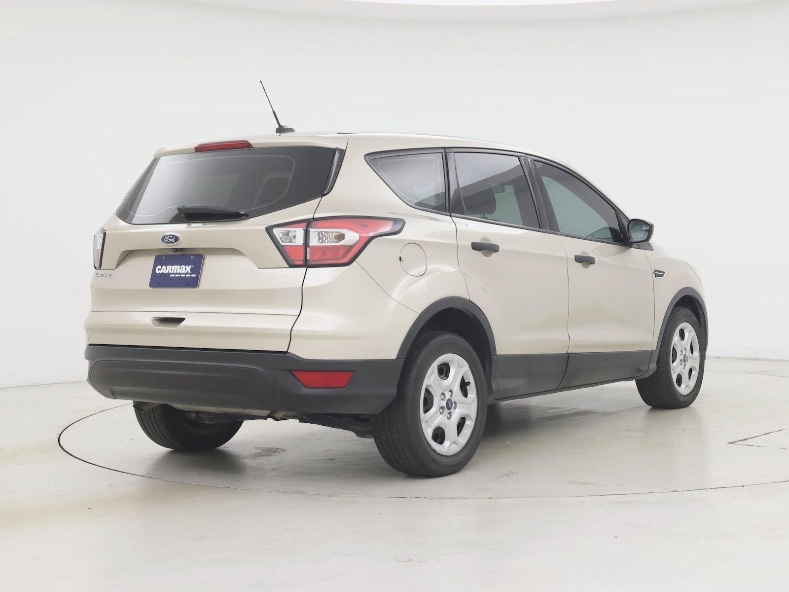 2017 Ford Escape S - Photo 9