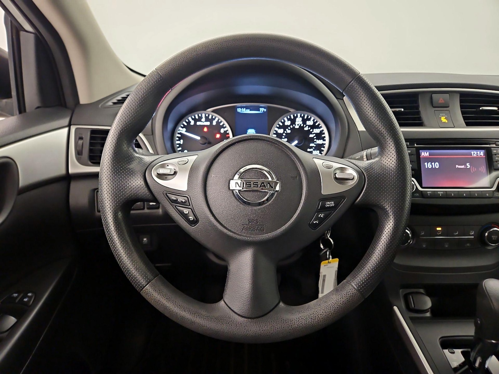 2018 Nissan Sentra S - Photo 11