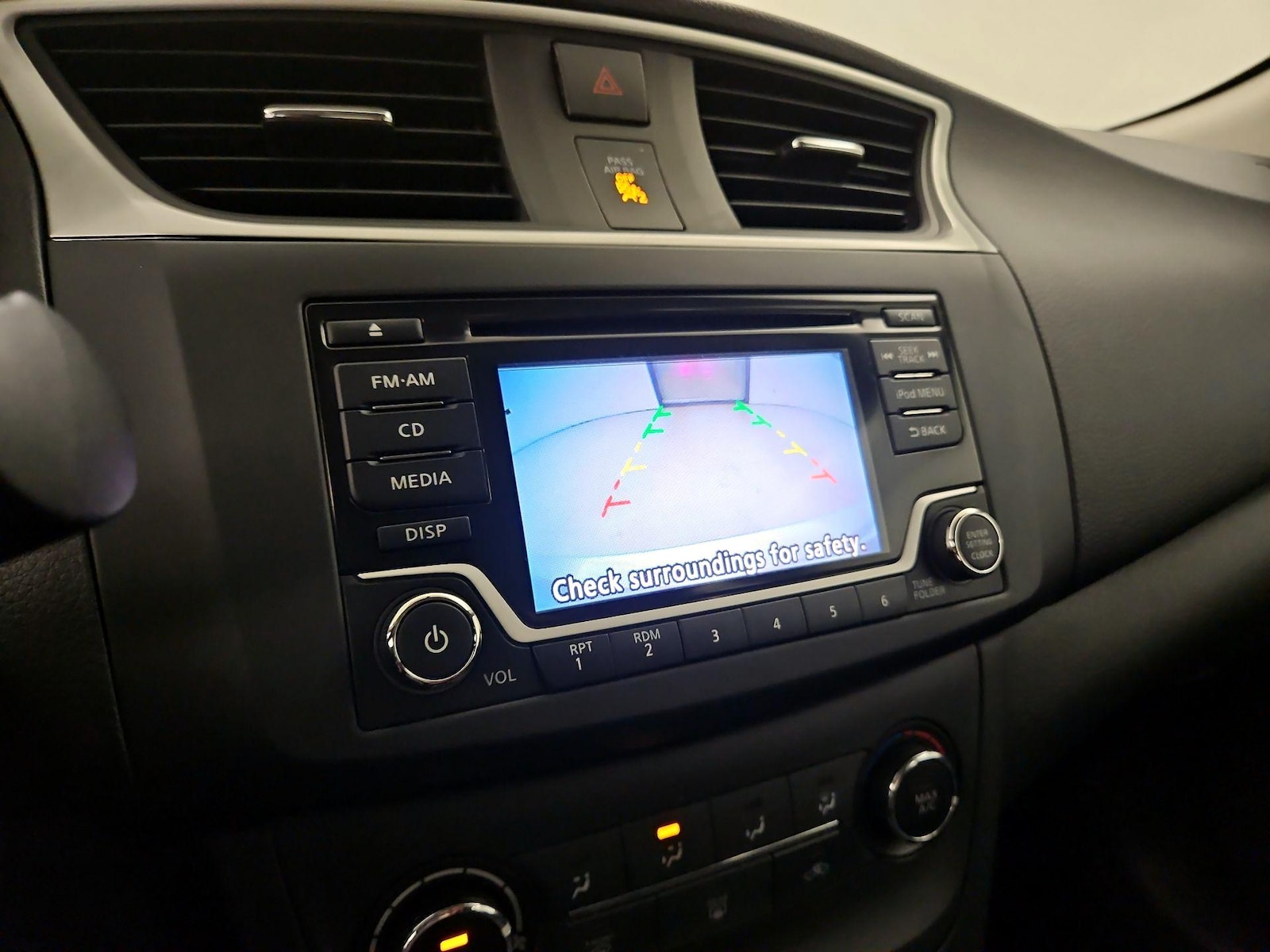 2018 Nissan Sentra S - Photo 15