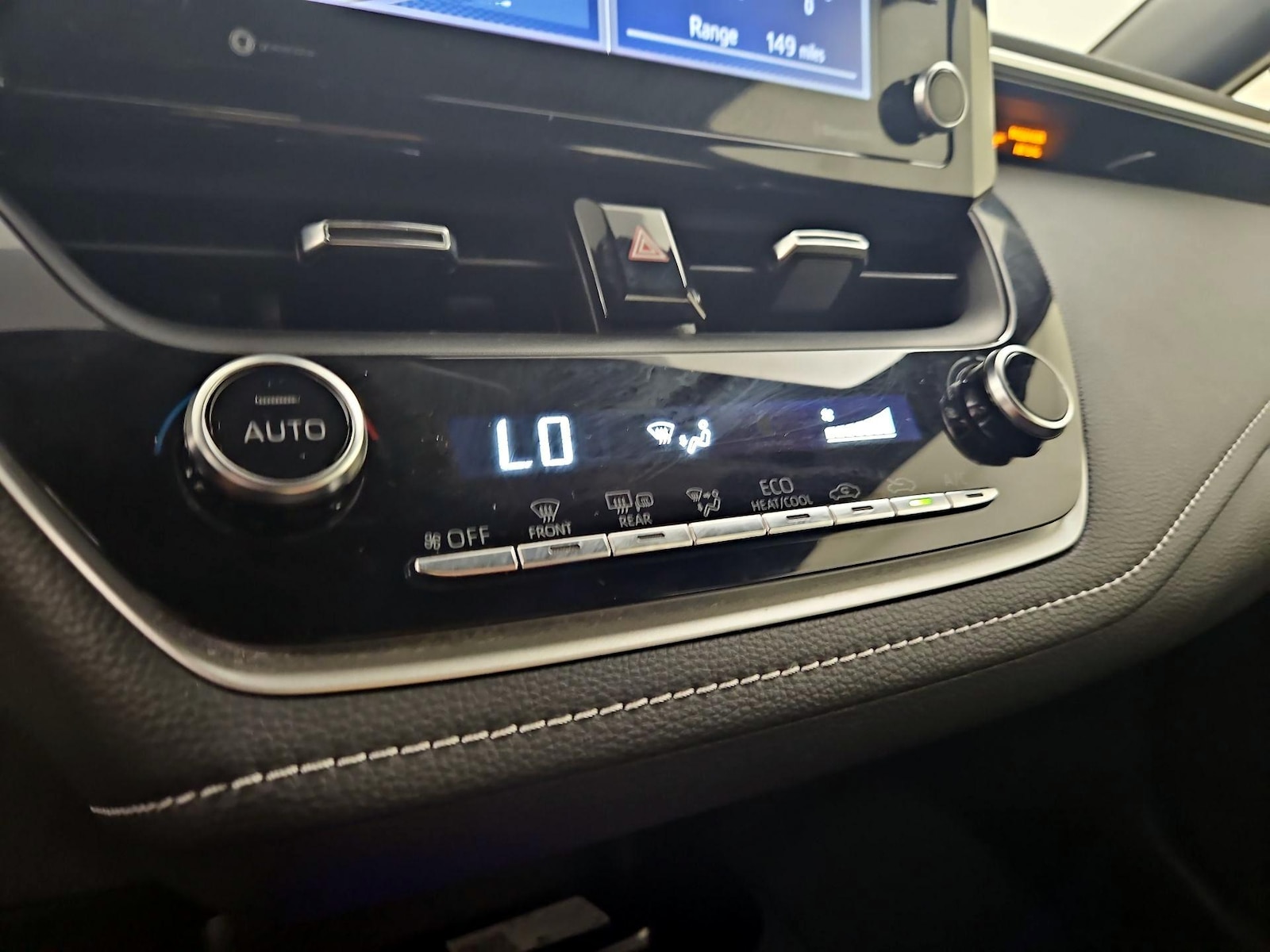 2021 Toyota Corolla Hatchback SE - Photo 17