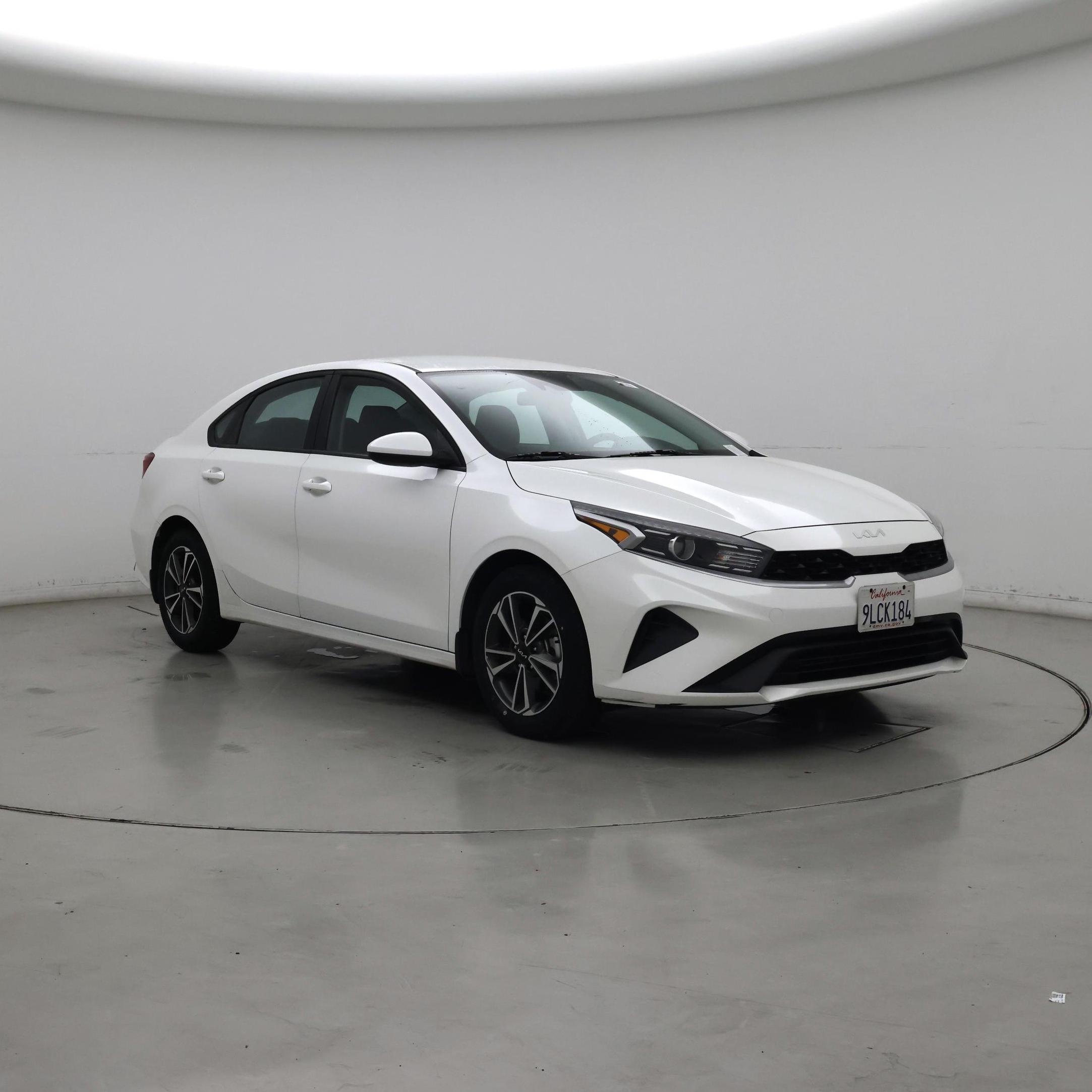 White 2024 Kia Forte Sedan Front-Wheel Drive Automatic