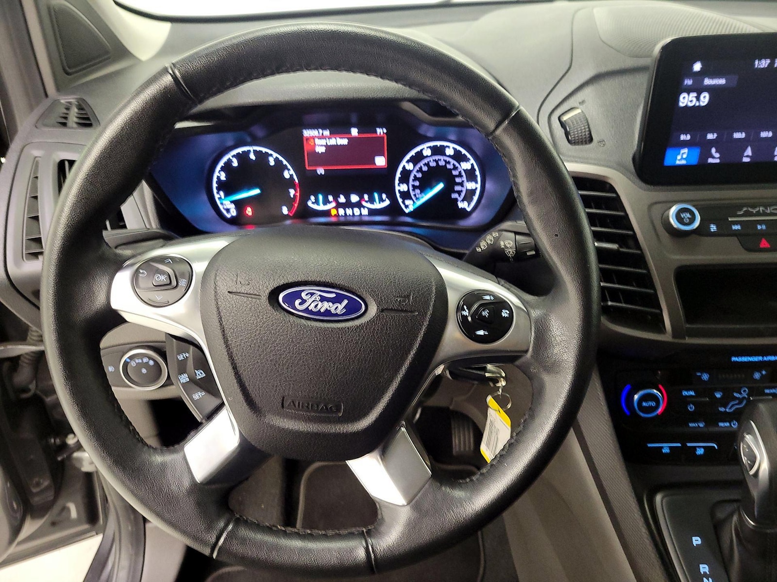 2019 Ford Transit Connect XLT - Photo 11