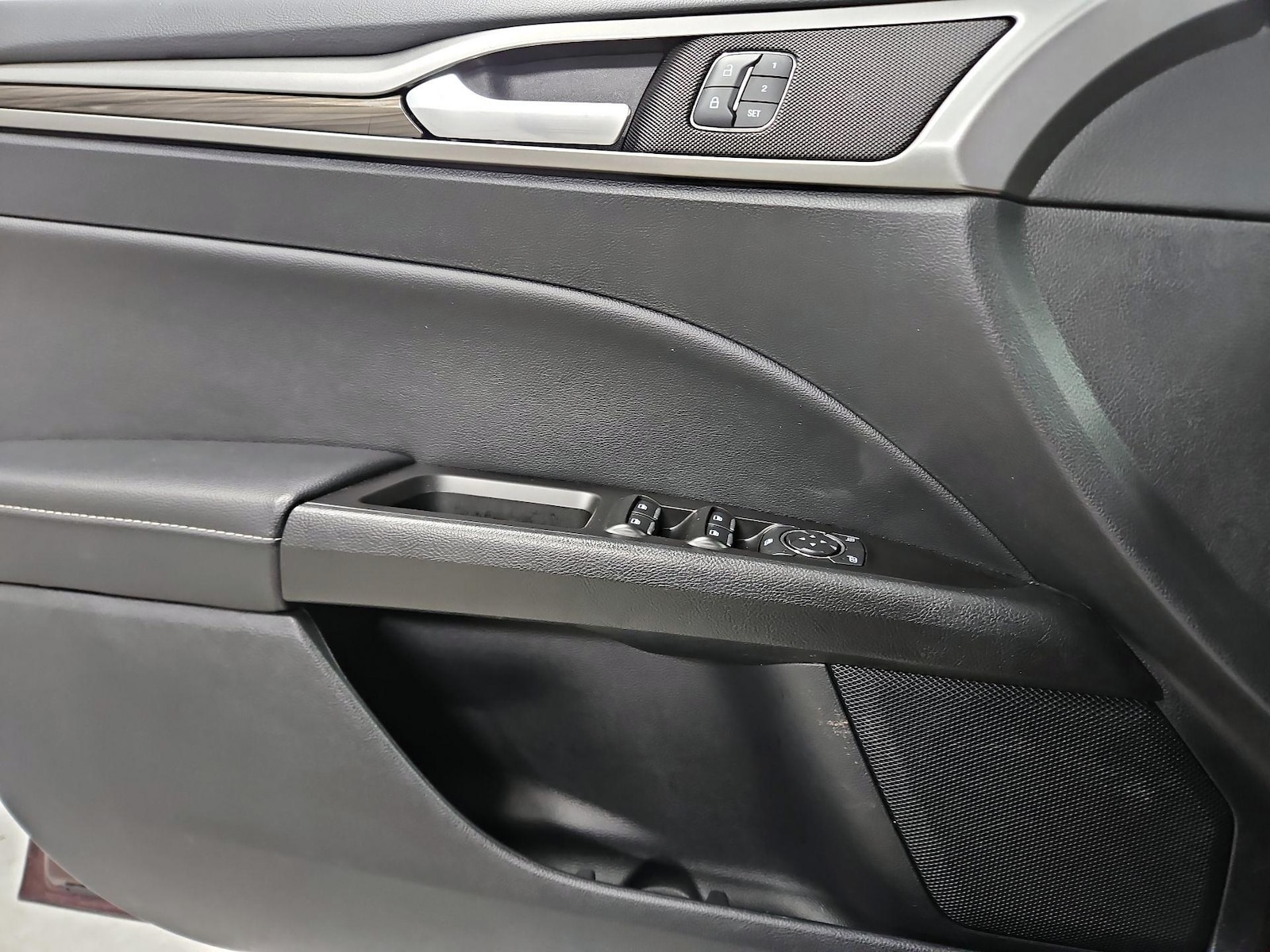 2017 Ford Fusion SE - Photo 13