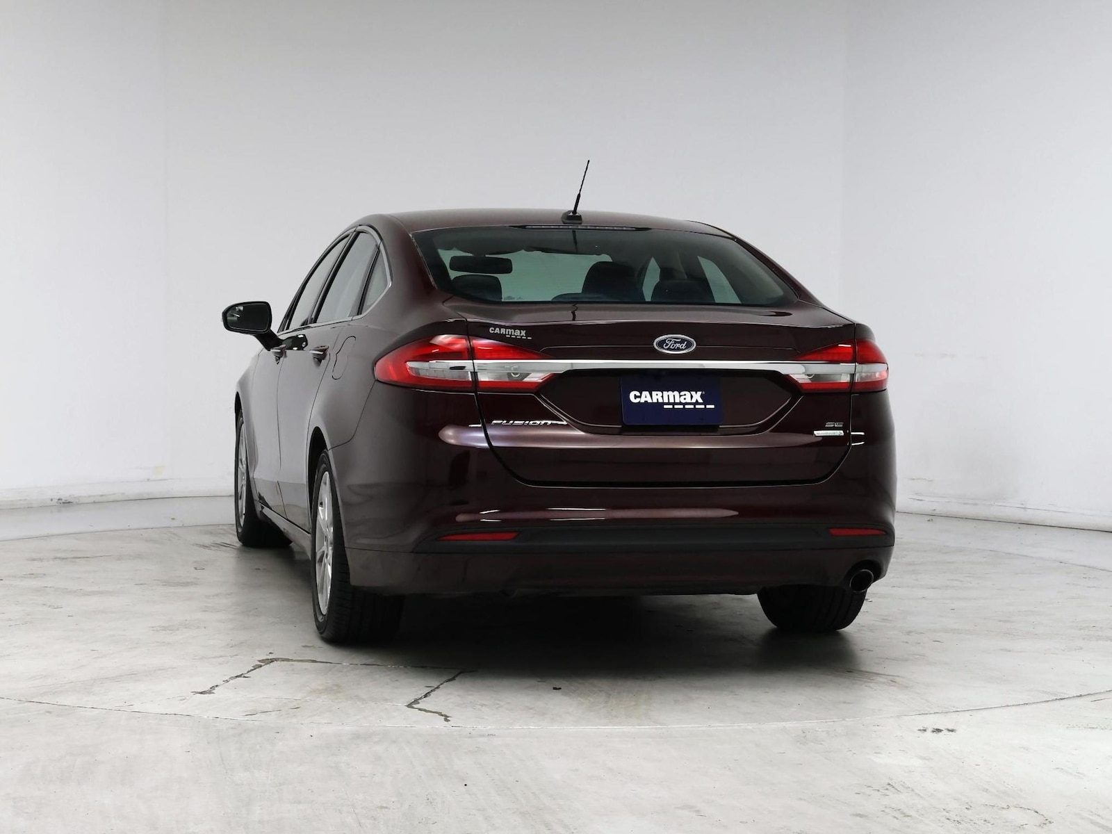 2017 Ford Fusion SE - Photo 7