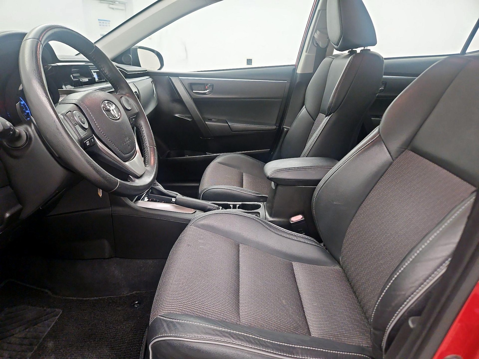 2014 Toyota Corolla S Plus - Photo 12