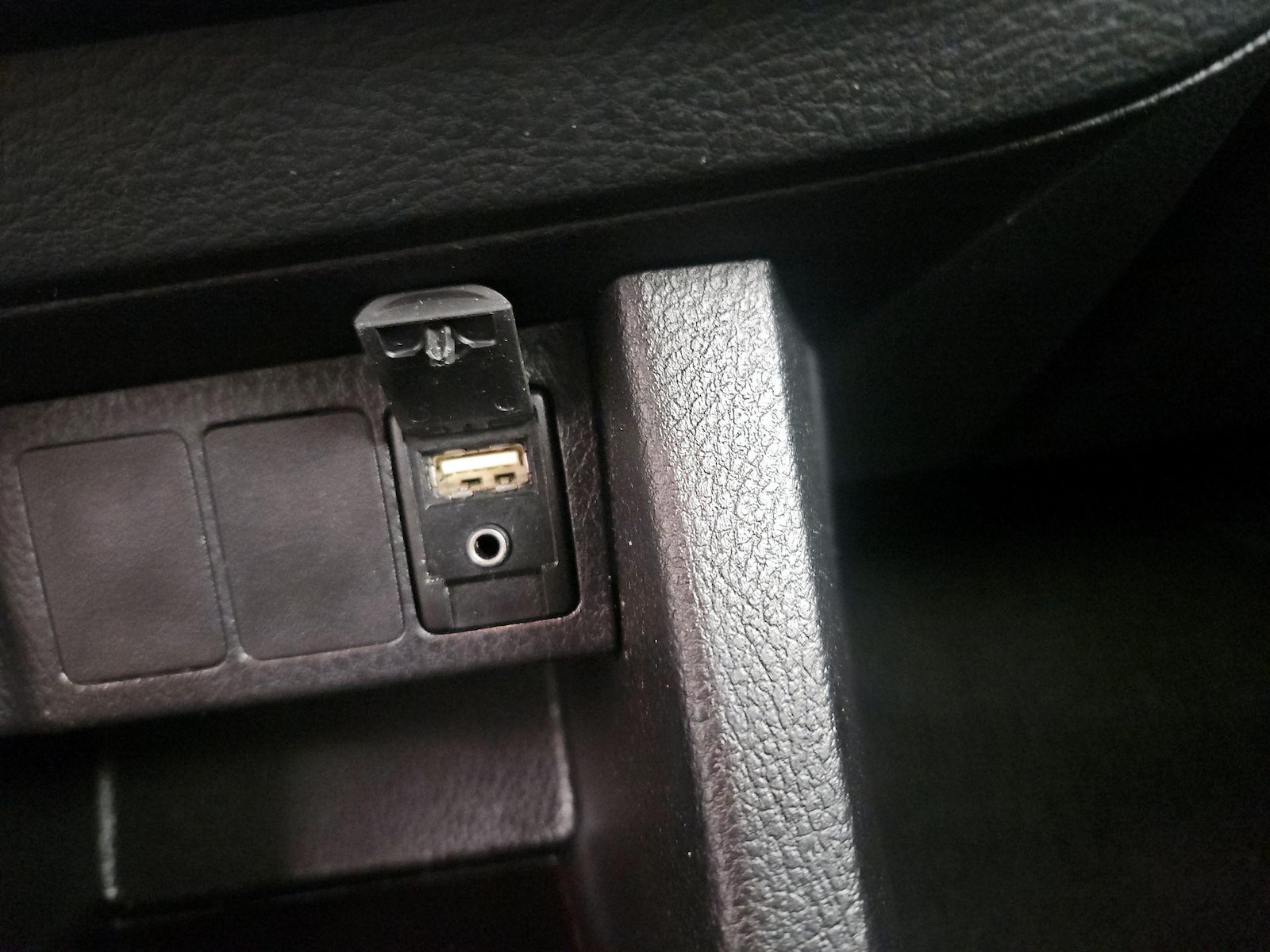 2014 Toyota Corolla S Plus - Photo 19