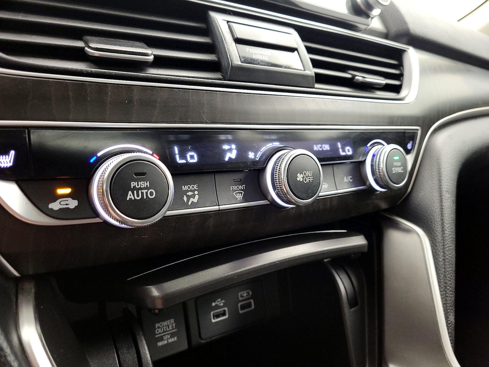 2021 Honda Accord Hybrid EX-L - Photo 17