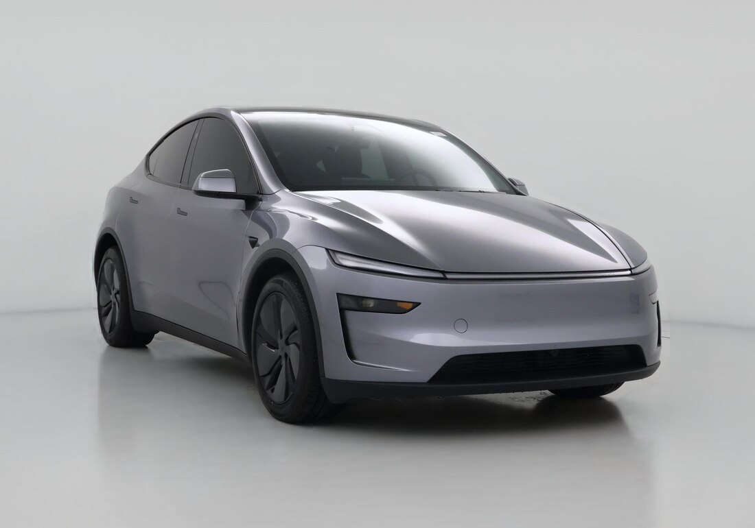 2026 Tesla Model Y Premium Rear-Wheel Drive in Silver — CarMax photo