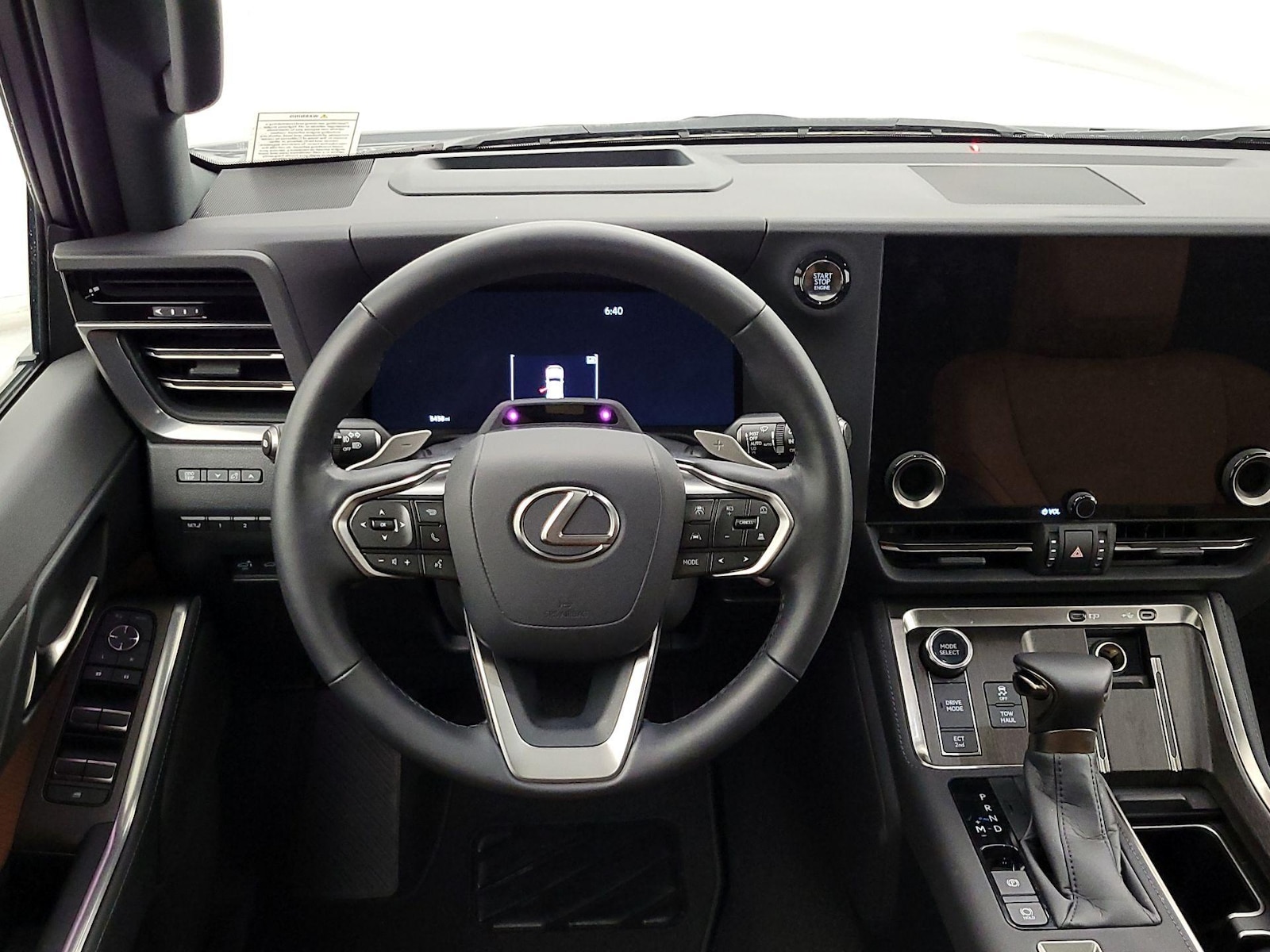 2026 Lexus GX Premium+ - Photo 11