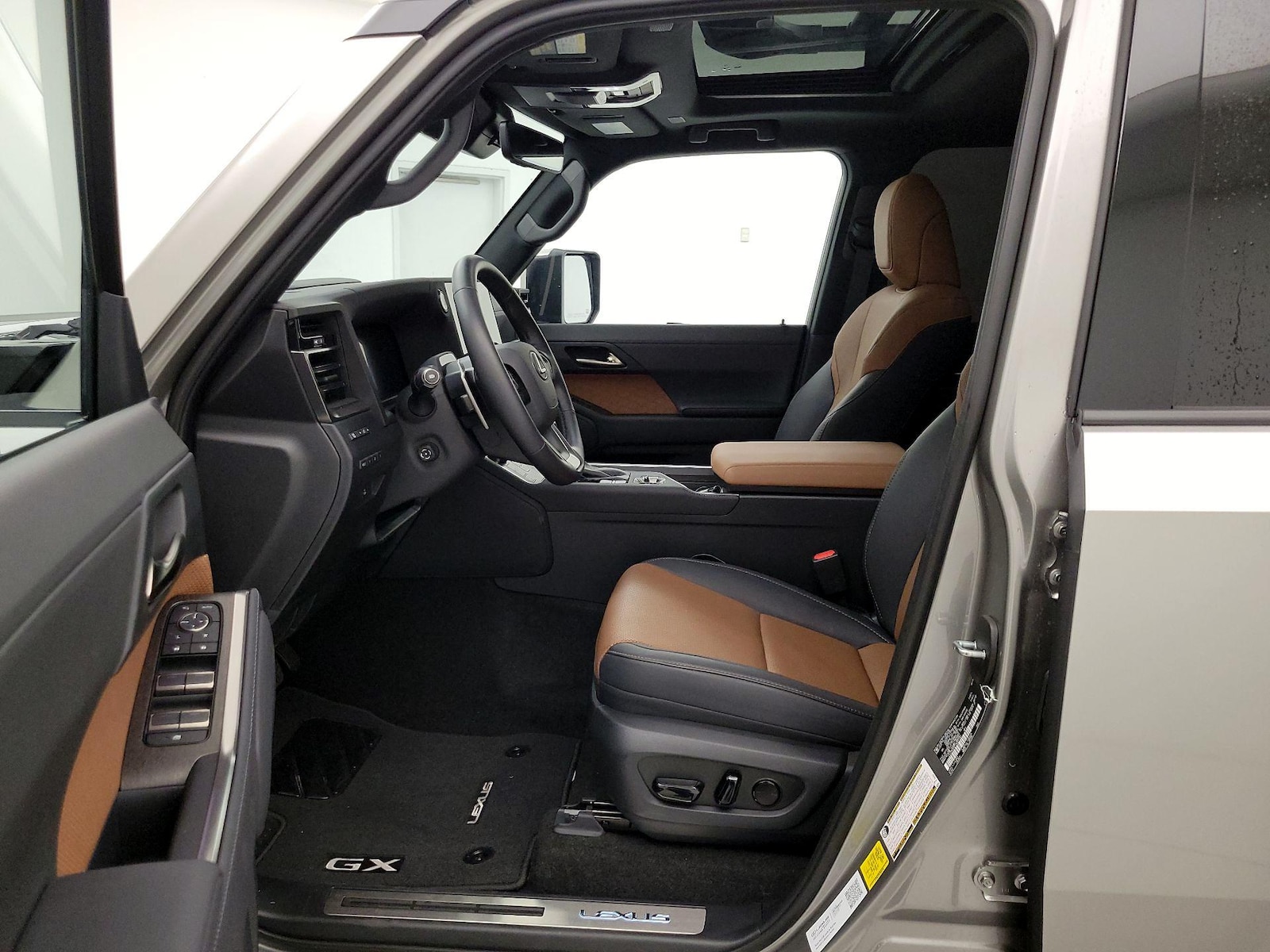 2026 Lexus GX Premium+ - Photo 12