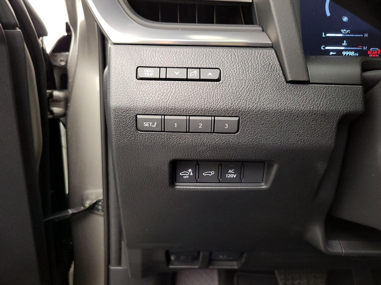 2026 Lexus GX Premium+ - Photo 14