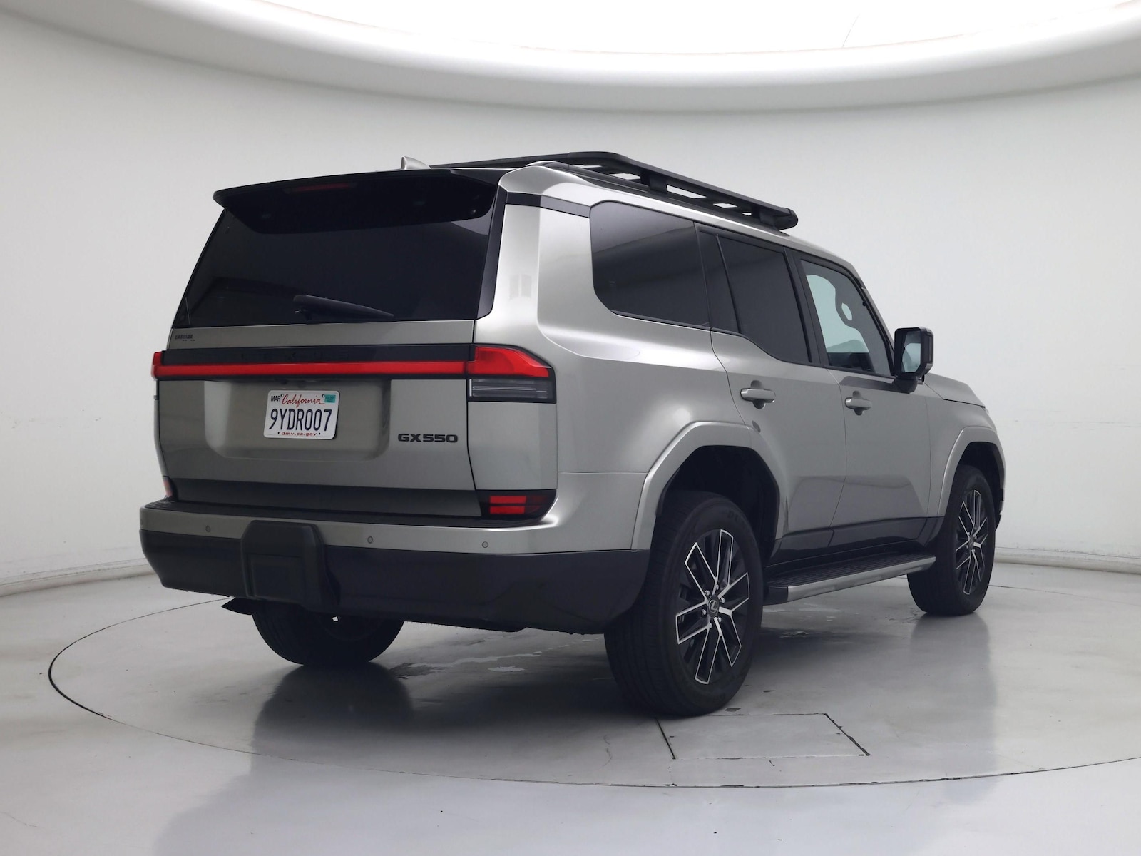 2026 Lexus GX Premium+ - Photo 9