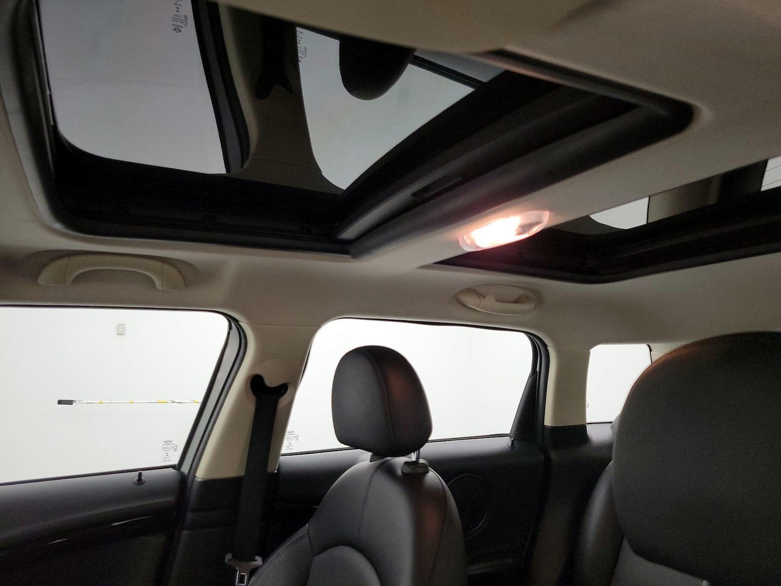Panoramic Sunroof