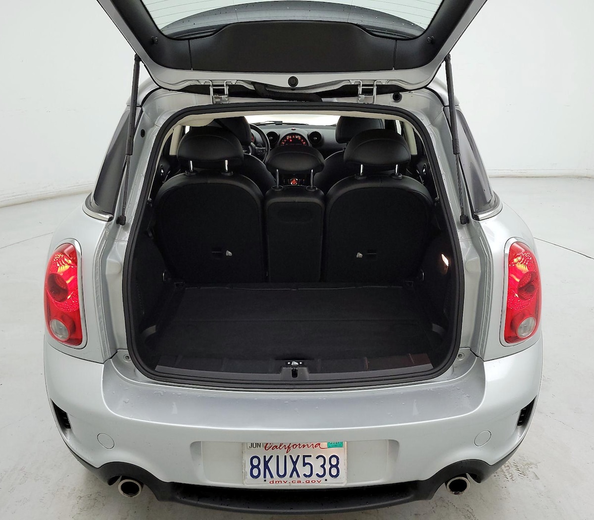 Trunk/Cargo (Seats Up)
