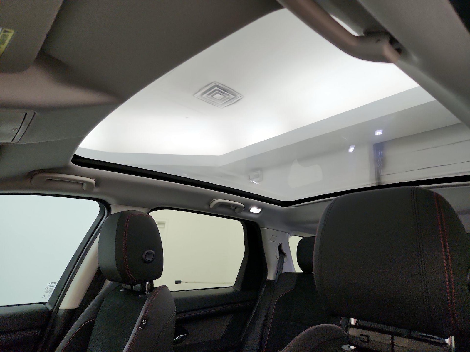 Skylight(s) & Overhead Airbags