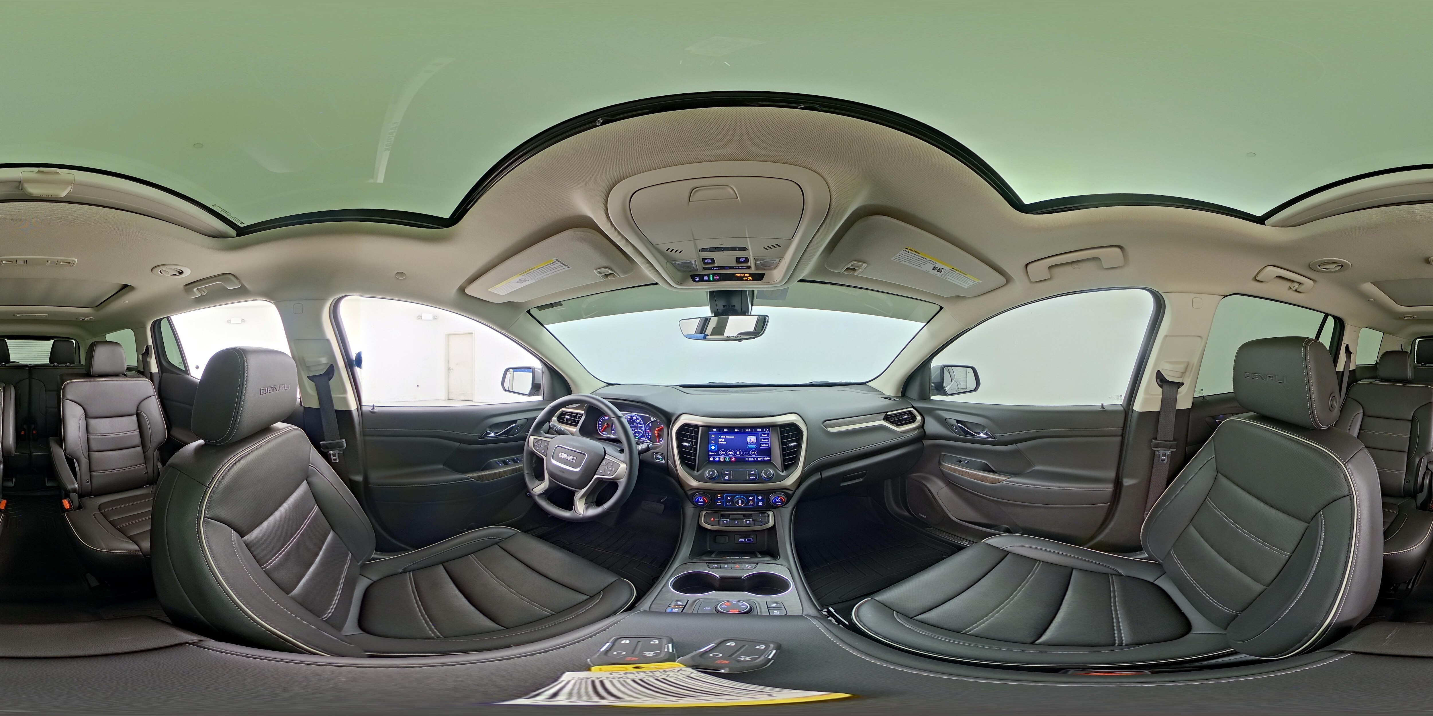 2023 GMC Acadia Denali - Photo 26