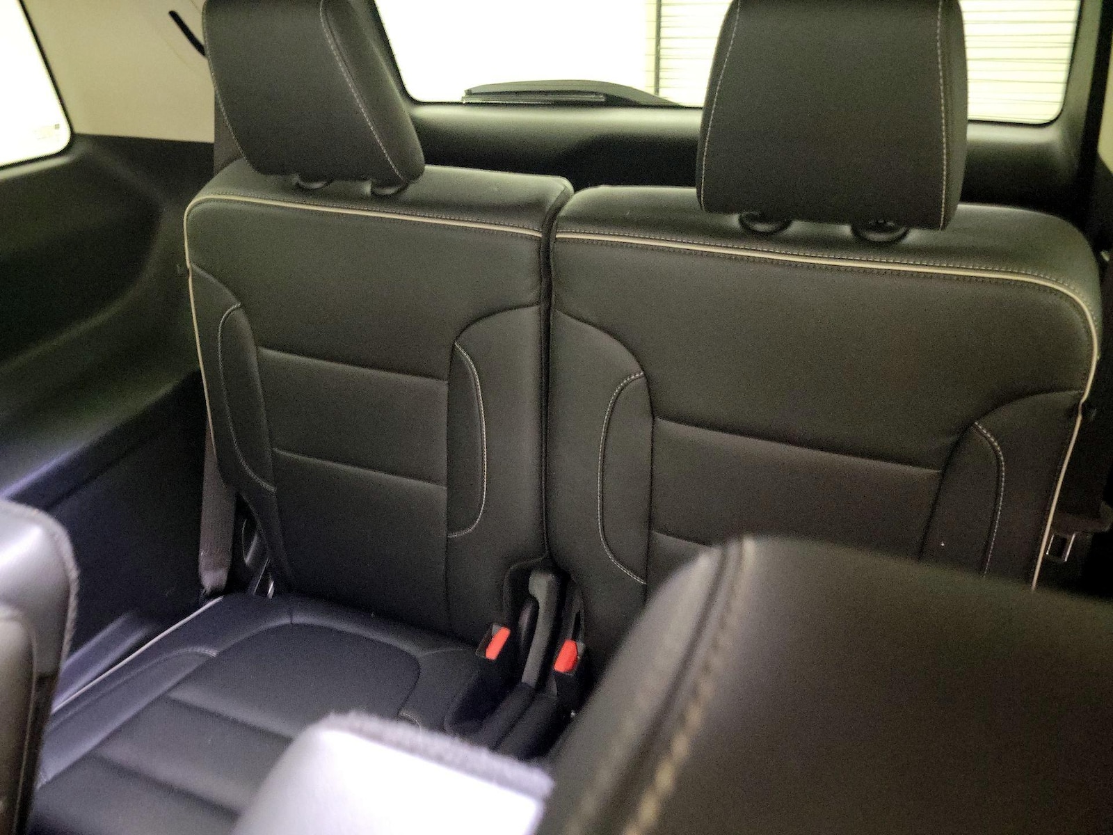 2023 GMC Acadia Denali - Photo 22