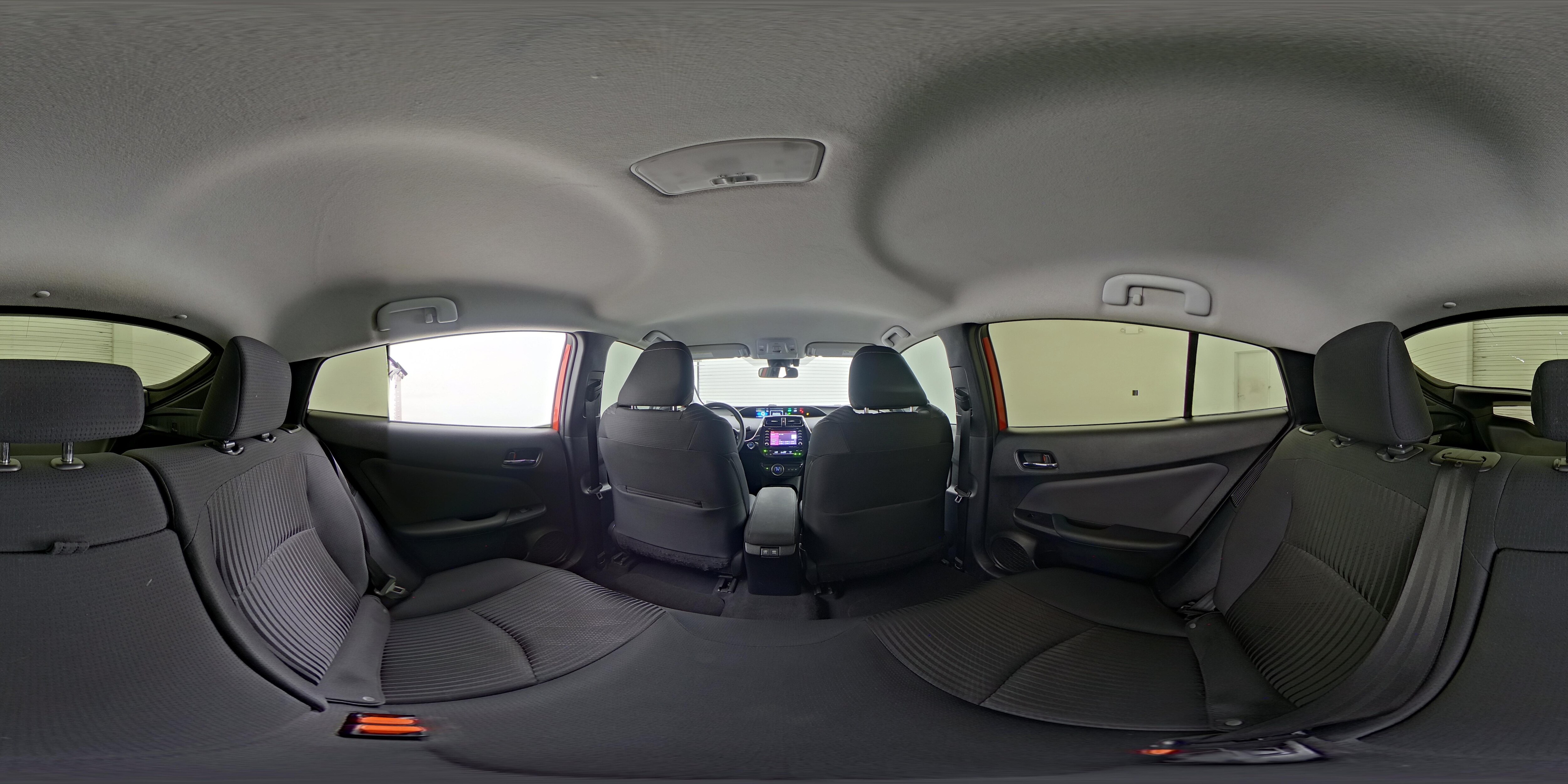 2021 Toyota Prius Prime LE - Photo 25