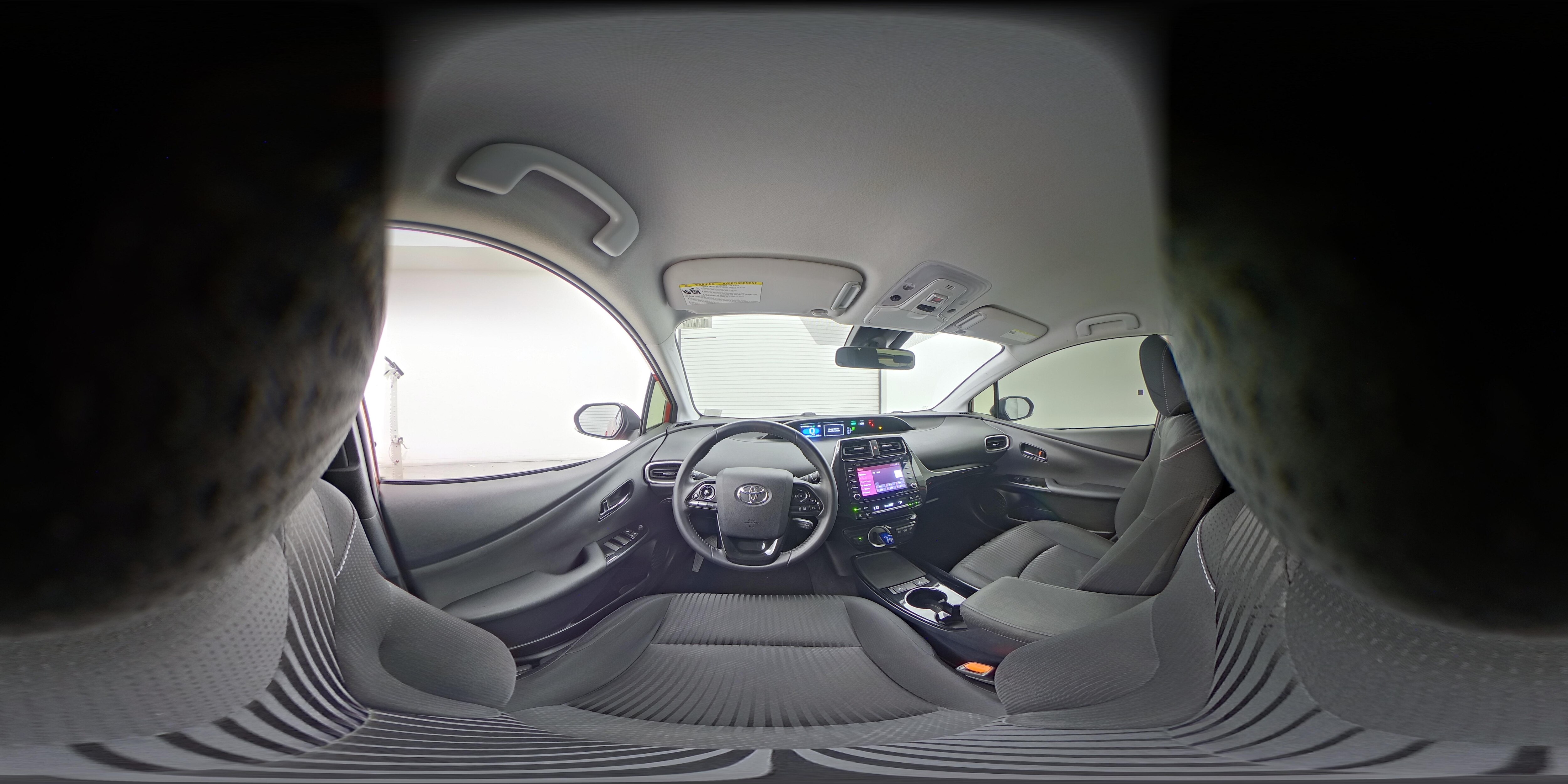2021 Toyota Prius Prime LE - Photo 26