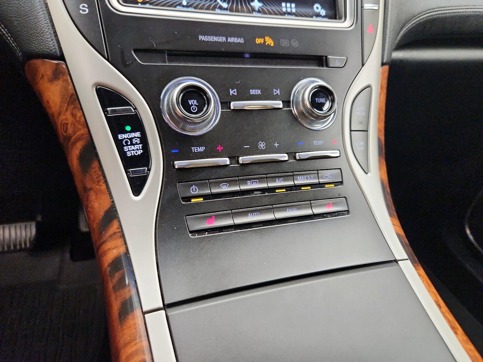 2018 Lincoln MKX Select - Photo 18