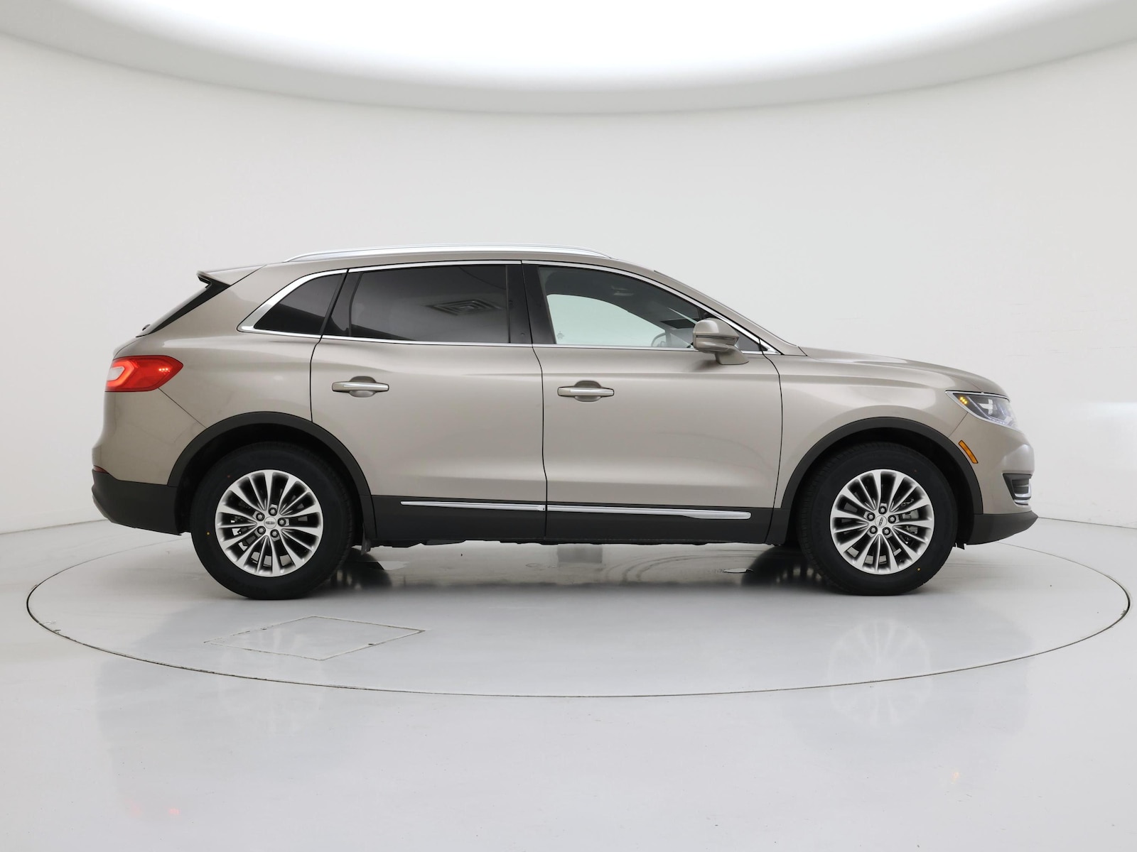 2018 Lincoln MKX Select - Photo 8
